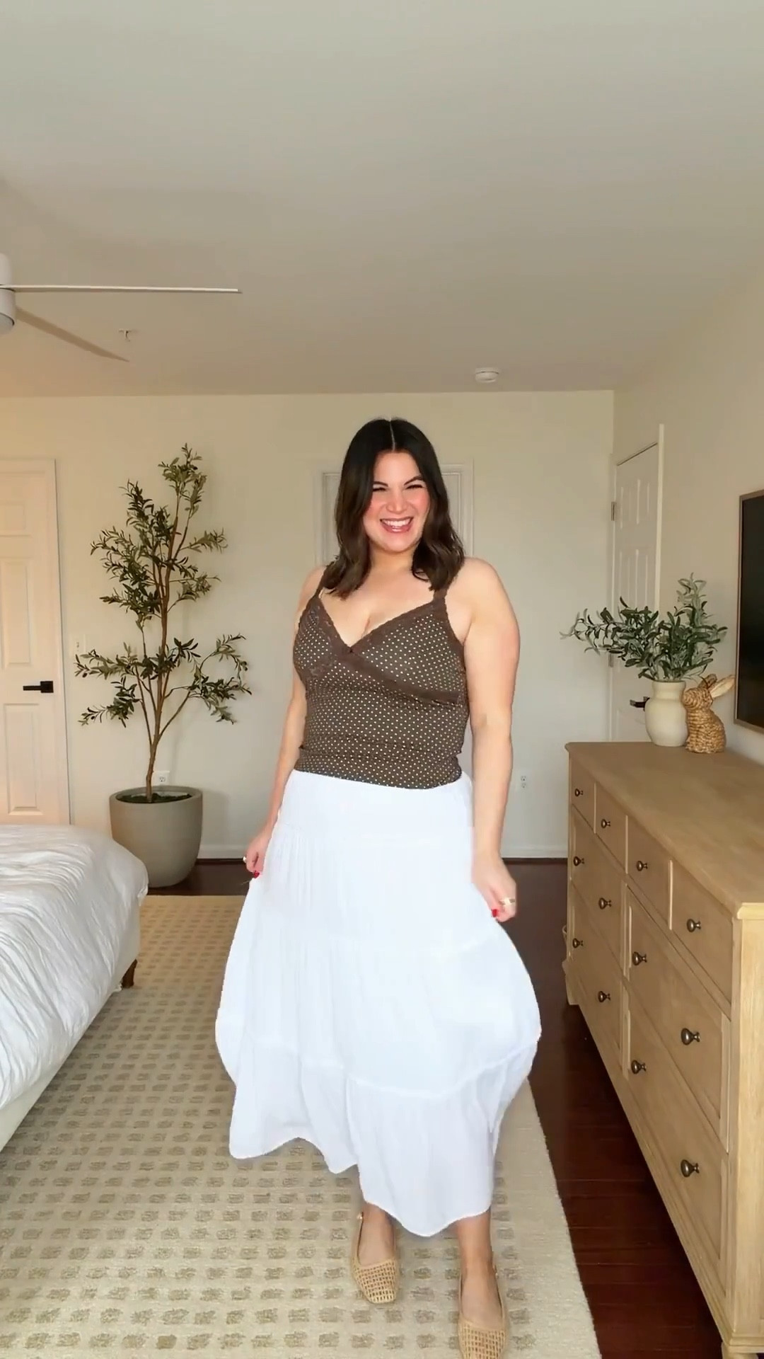 @Kohl's midsize Spring Outfits!

I’ve had my eye on that denim dress since it dropped online + I have to tell you.. it’s literally perfect! Between the fit, the material, the fact that you can wear it on or off the shoulder… yesss please! And that yellow dress would be so perfect for Easter 🐣💗 but which look is your fav?? 

Sizes :
denim dress - size large
yellow dress - size large
brown tank top - XL
maxi skirt - large (should have done a size xl) 
jeans - size 12
white jacket - XL
white cardigan - large




#LTKSeasonal #LTKootd #LTKMidsize