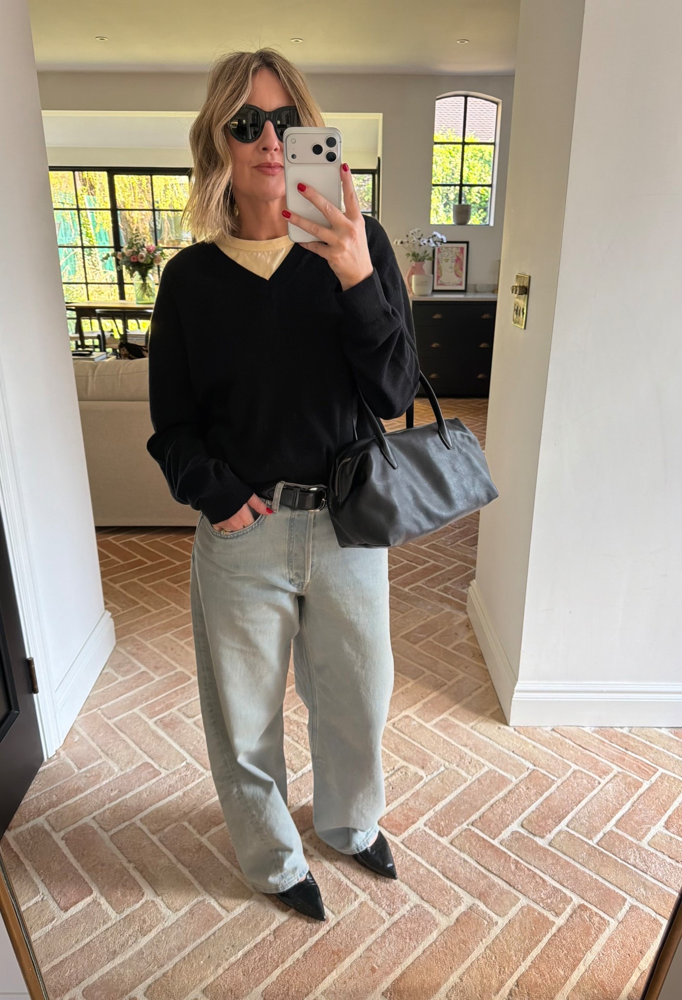 Everyday Look 

Pop of Yellow | Spring Outfits | Blue Jeans | Flats | Black Belt 

 #LTKuk #LTKspring #LTKeurope