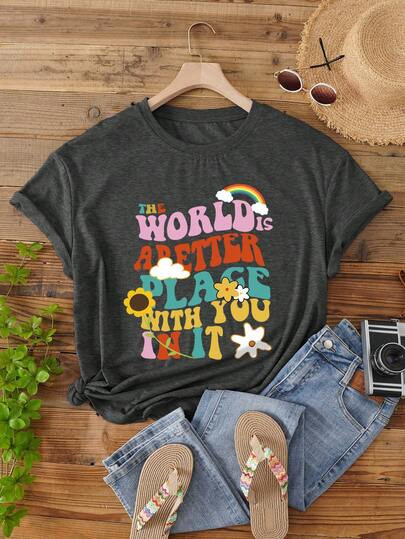 SHEIN LUNE Plus Floral and Slogan Graphic Tee | SHEIN