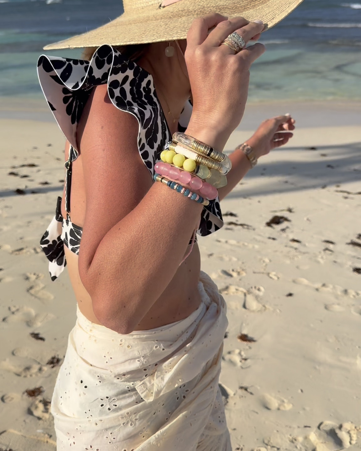 Scroll through to see many ways to style my new spring stack!!!



#LTKootd #LTKdayinmylife #LTKmomlife