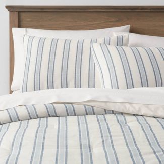 Cotton Yarn-Dyed Stripe Comforter & Sham Set White/Blue/Navy - Threshold™ | Target