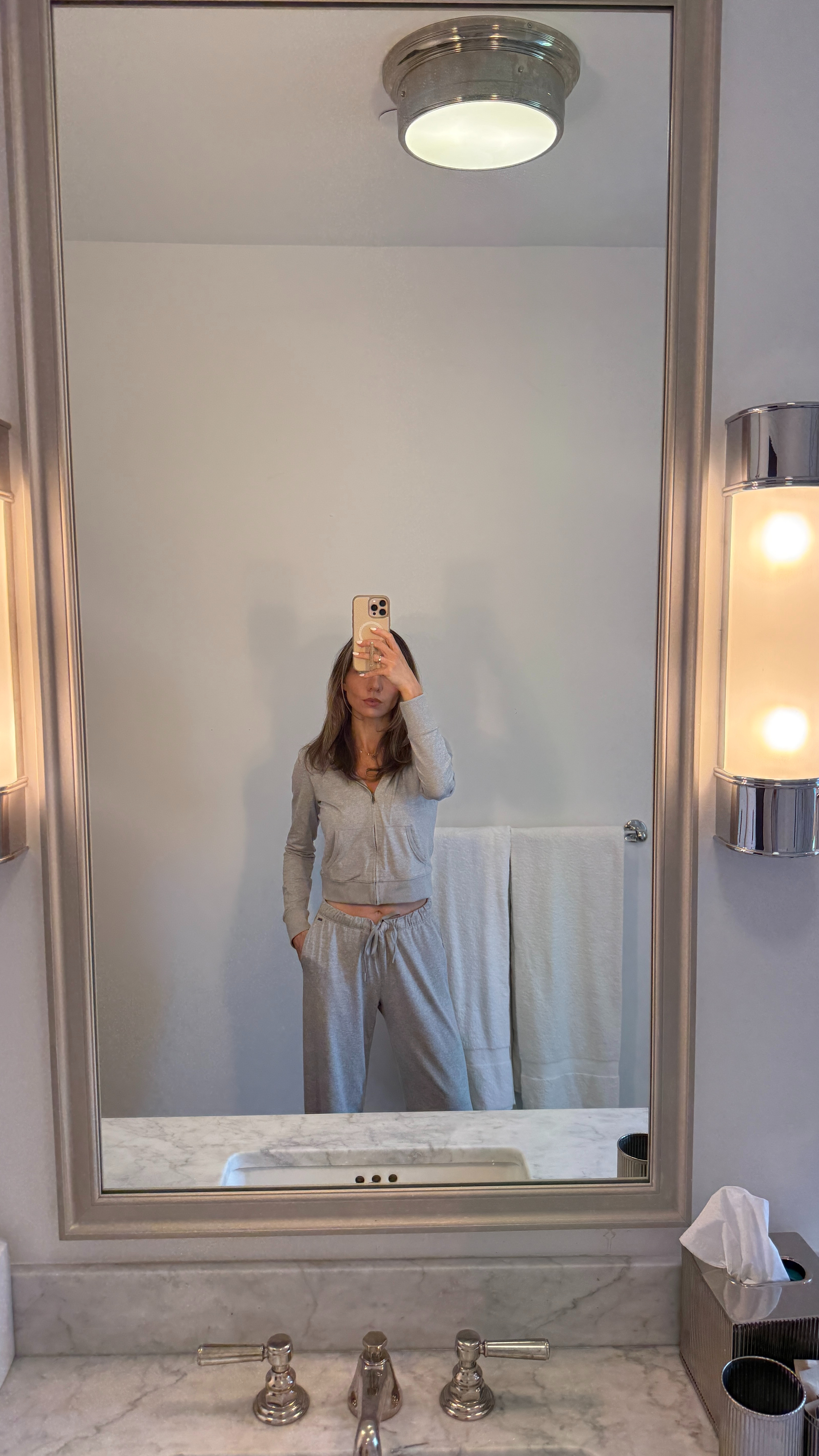 Current favorite set 🤍 This grey Vuori set is the definition of comfy and put together. Perfect for errands, travel days, coffee runs, and everything in between. 

 #LTKgrwm #LTKootd