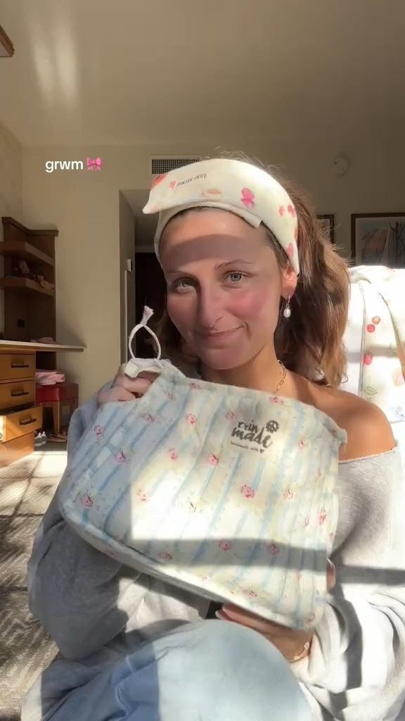 GRWM w/ my favorite products rn <3 i really love my routine for that glowy, no makeup look ✨

#LTKbeauty #LTKfindsunder50 #LTKVideo