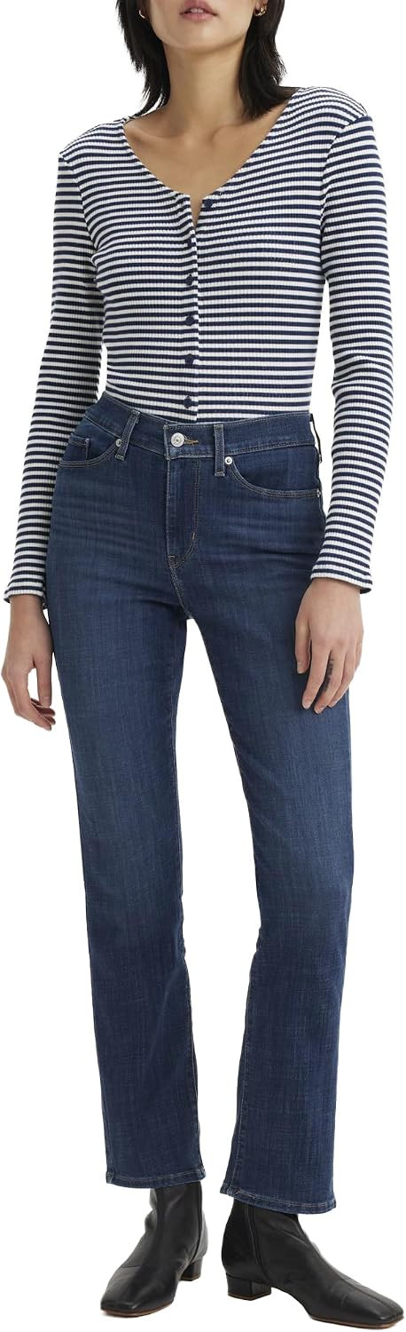 Levi's Women's Classic Straight Jeans | Amazon (UK)