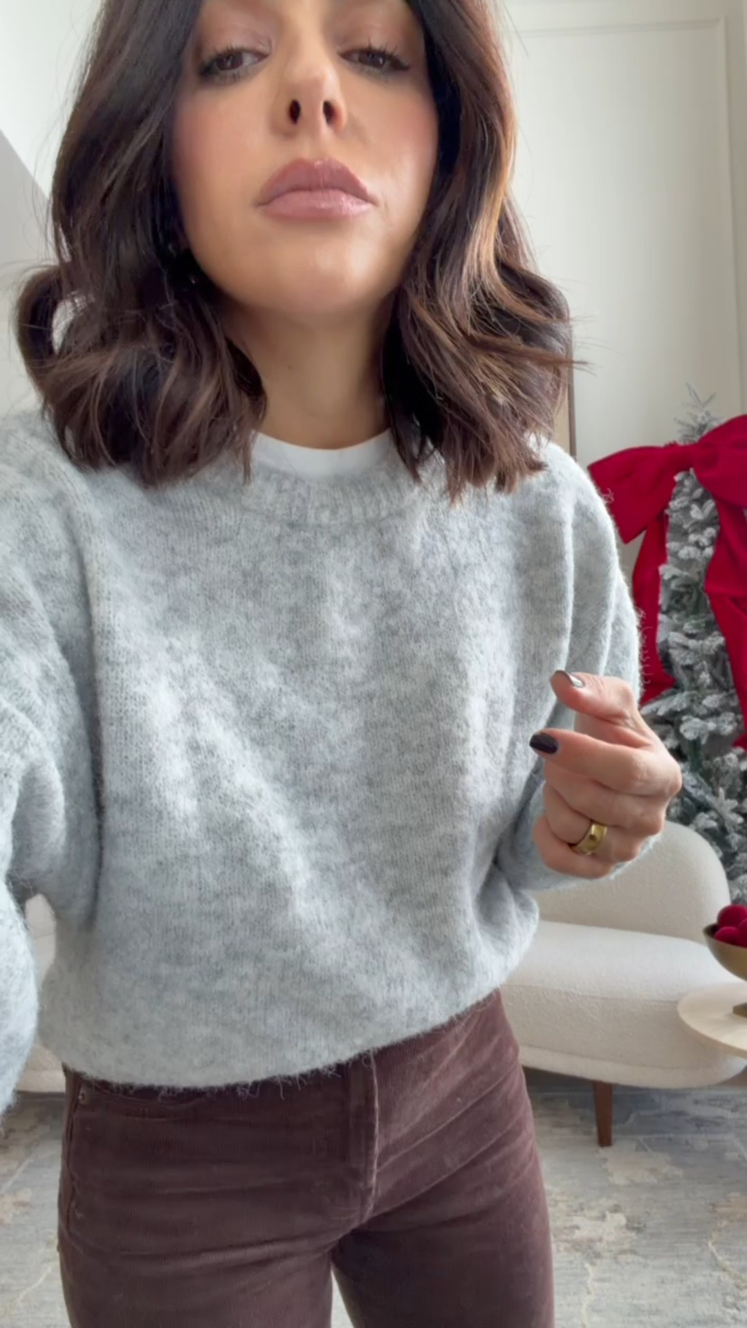 Sweater - small petite
Jeans - 25 petite 

#LTKholiday #LTKsale #LTKwinter