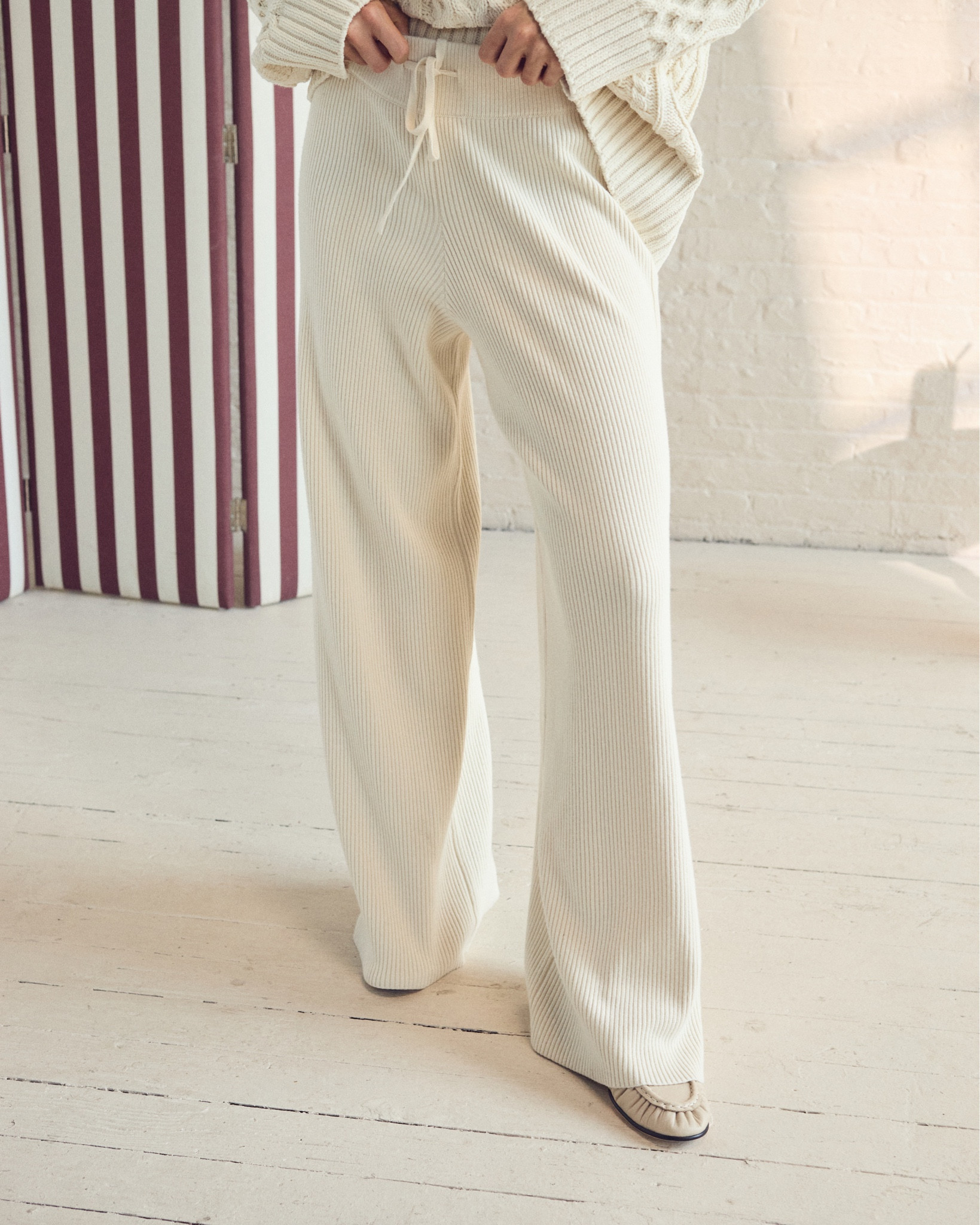 Code AFKATHLEEN for 20% off my collection with Abercrombie! Wearing a small in sweater (cream), small tall in pants, shoes are tts! #kathleenpost

Fall fashion, fall transition, fall outfit, AFxKP

#LTKFindsUnder100 #LTKSeasonal #LTKStyleTip