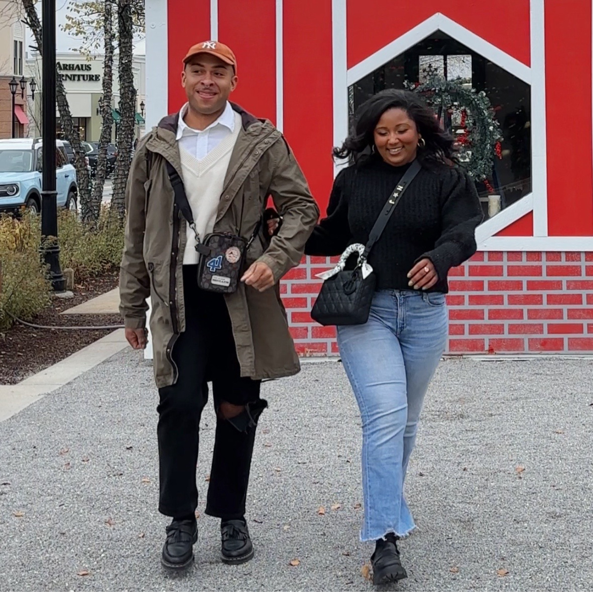 Joy to the world 🎄🎅🏾

#LTKItBag #LTKHoliday