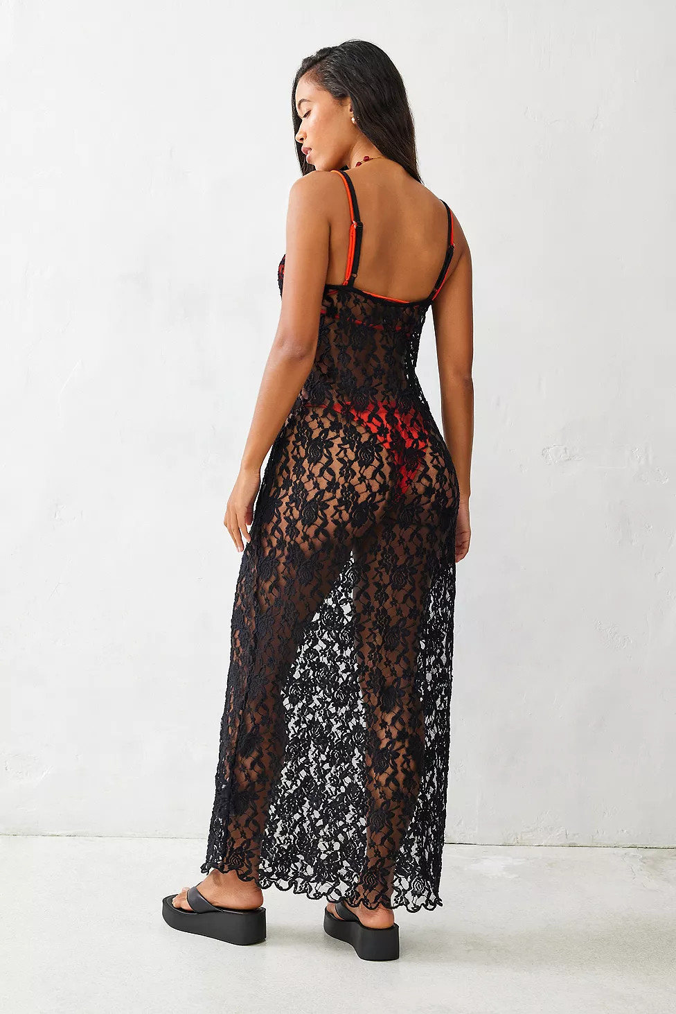 UO Luna Lace Maxi Dress | Urban Outfitters (EU)