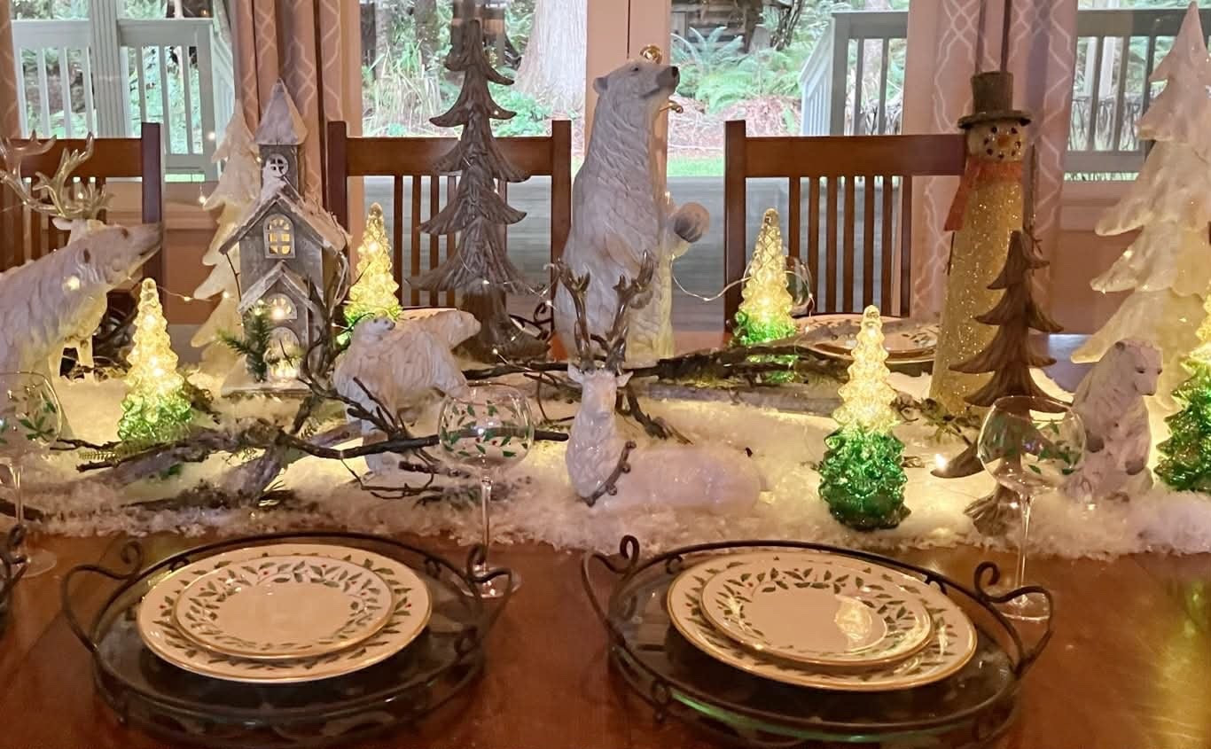 Here is an example of table decor we use with our Lenox dishes for Christmas. These gorgeous Lenox dishes are on sale on @Amazon right now for Black Friday, and we have included lots more ideas for your own beautiful table decor! So many great deals for Black Friday. #ad #founditonamazon #WinterFavorites2025 

#LTKHoliday #LTKSaleAlert