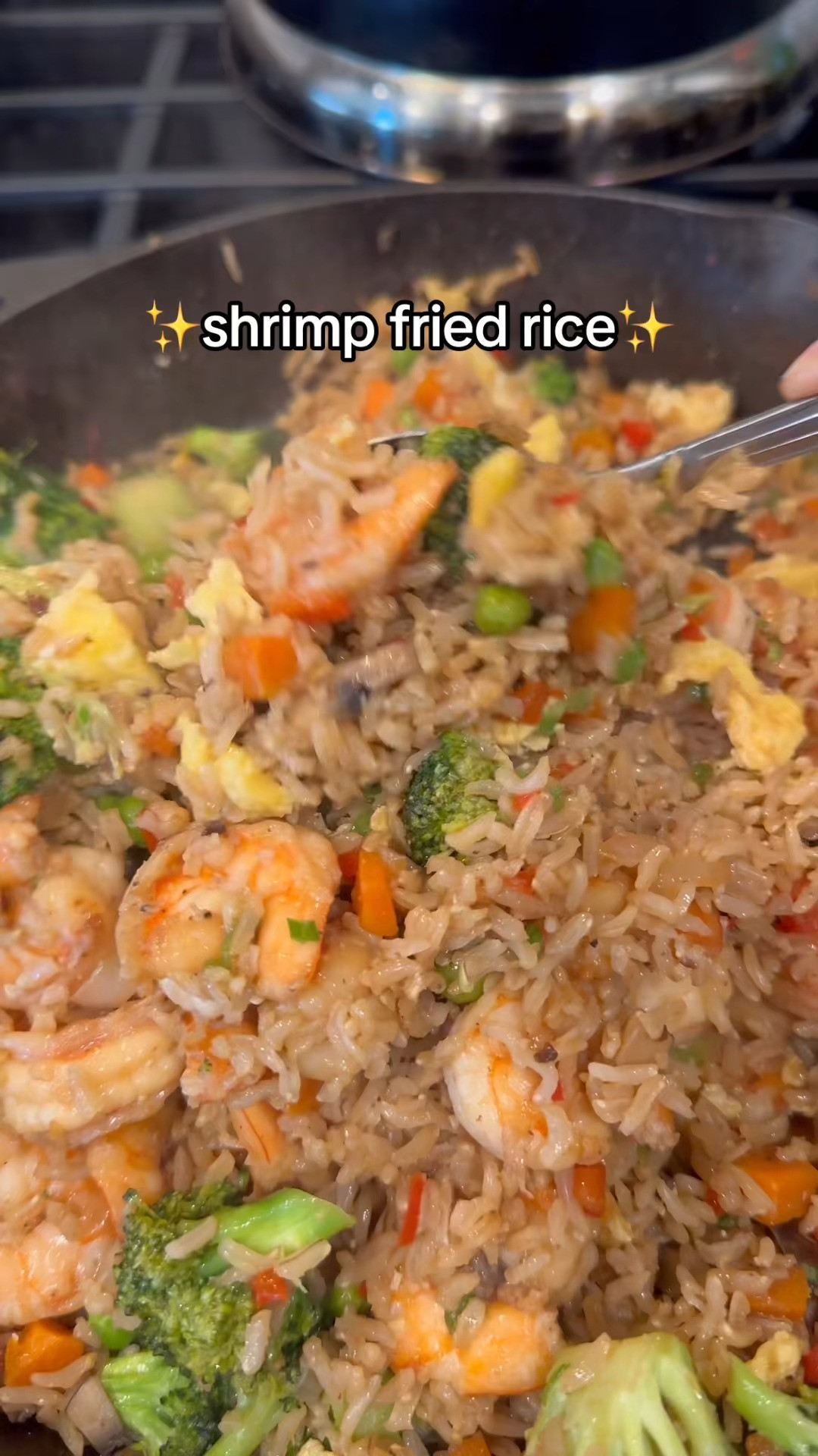 Hey y’all, making shrimp fried rice, linked similar ingredients, kitchen finds, and my outfit 🔗 

 