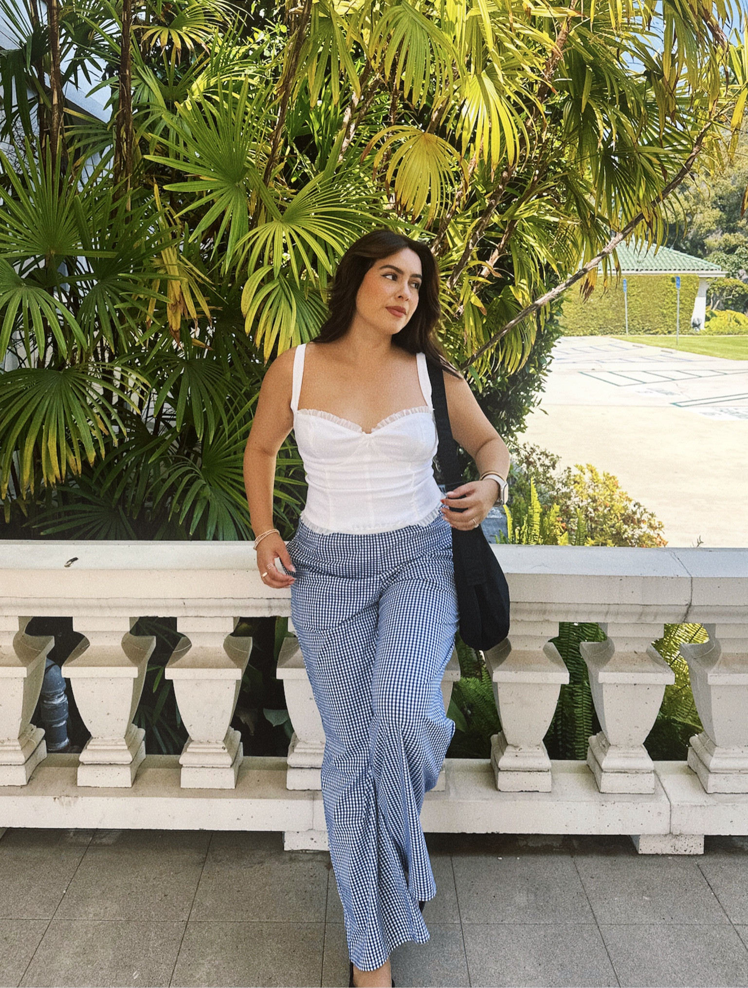 Gingham pants and a little white top 🤍