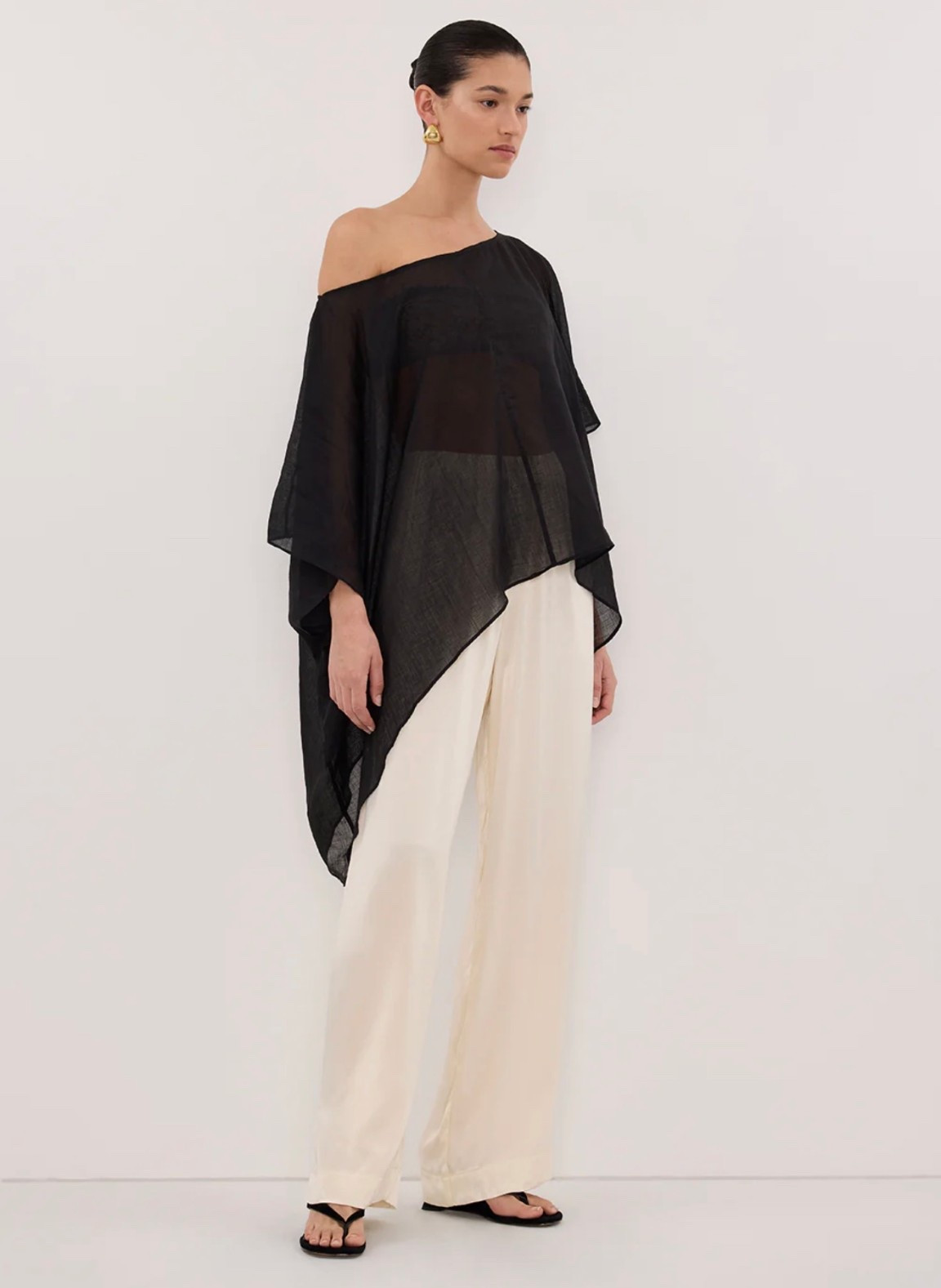 black + ivory 

#LTKOver40 #LTKSeasonal #LTKootd