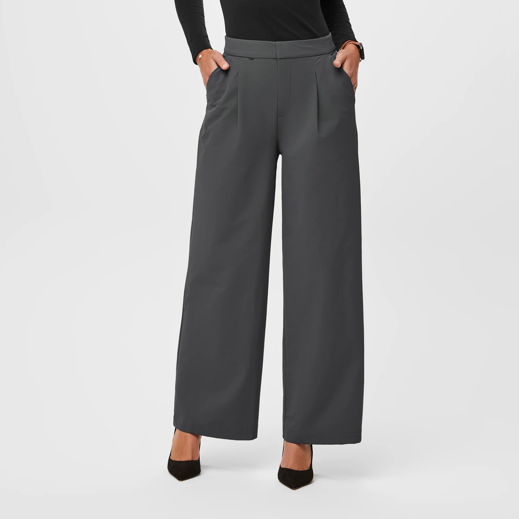 Women’s FIGSPRO™ High Waisted Wide Leg Scrubtrouser™ - Mist | FIGS
