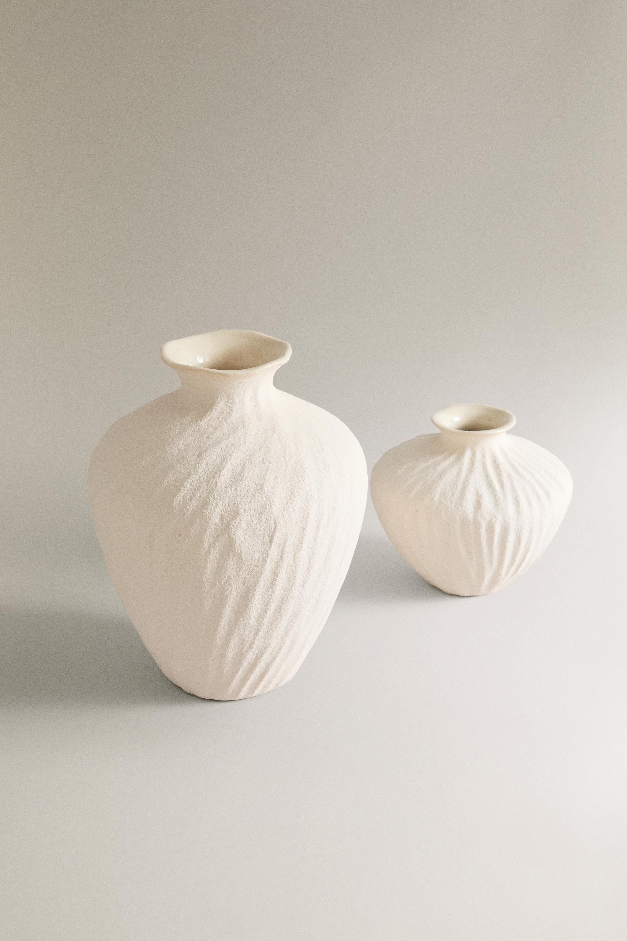 TEXTURED CERAMIC VASE | Zara US