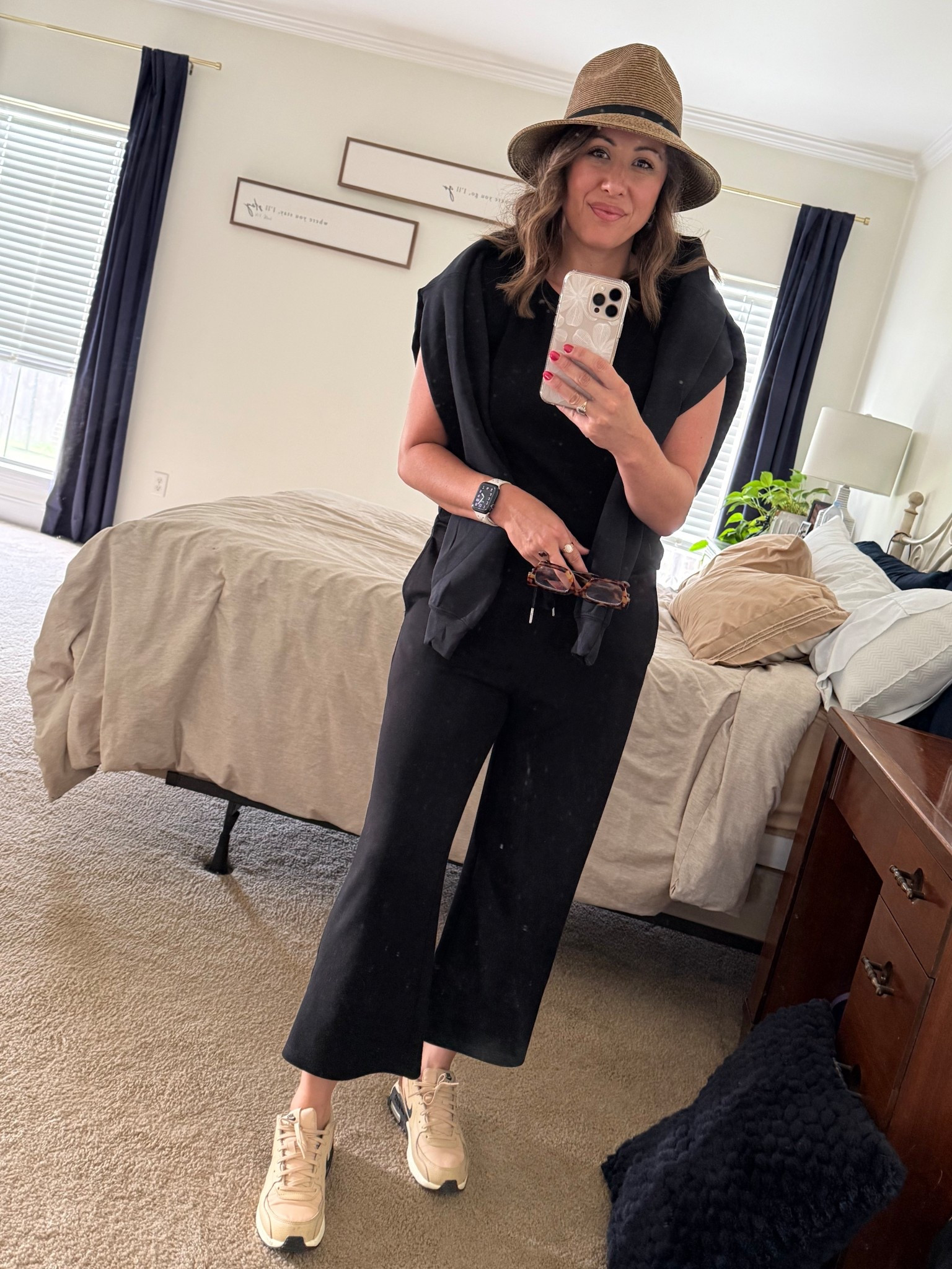 MSY to LGA ✈️ 
Amazon set size M 🤩


#LTKTravel #LTKFindsUnder50 #LTKMidsize