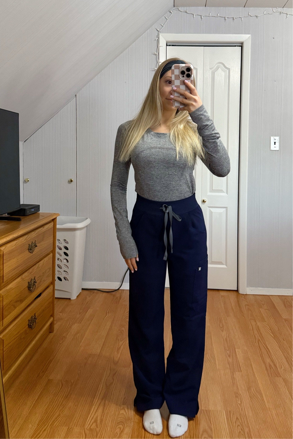 Lululemon swiftly Tec as under scrubs 😍

#LTKStyleTip #LTKActive #LTKWorkwear