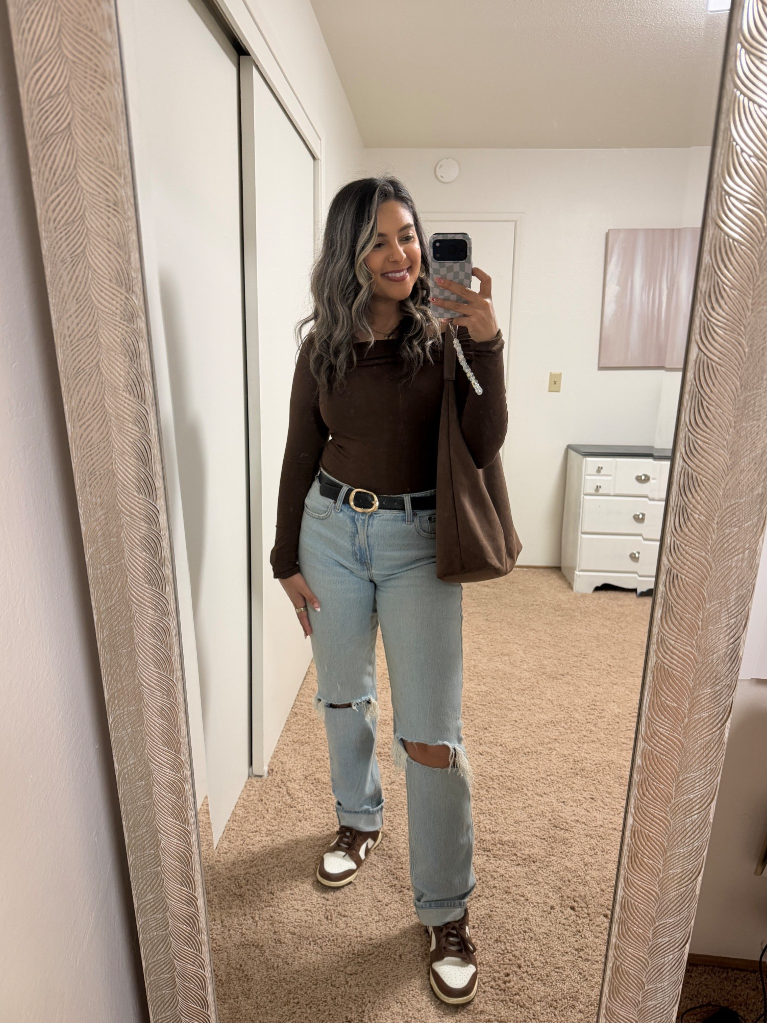 This chocolate brown fitted top is sooo flattering and pairs perfectly with light wash straight-leg denim. Added my go-to brown & white sneakers and a matching shoulder bag to tie it all together. Casual but still put together 👏🏽

Everything is comfy, easy to style, and perfect for everyday errands, coffee runs, or a casual date night.

#LTKdayinmylife