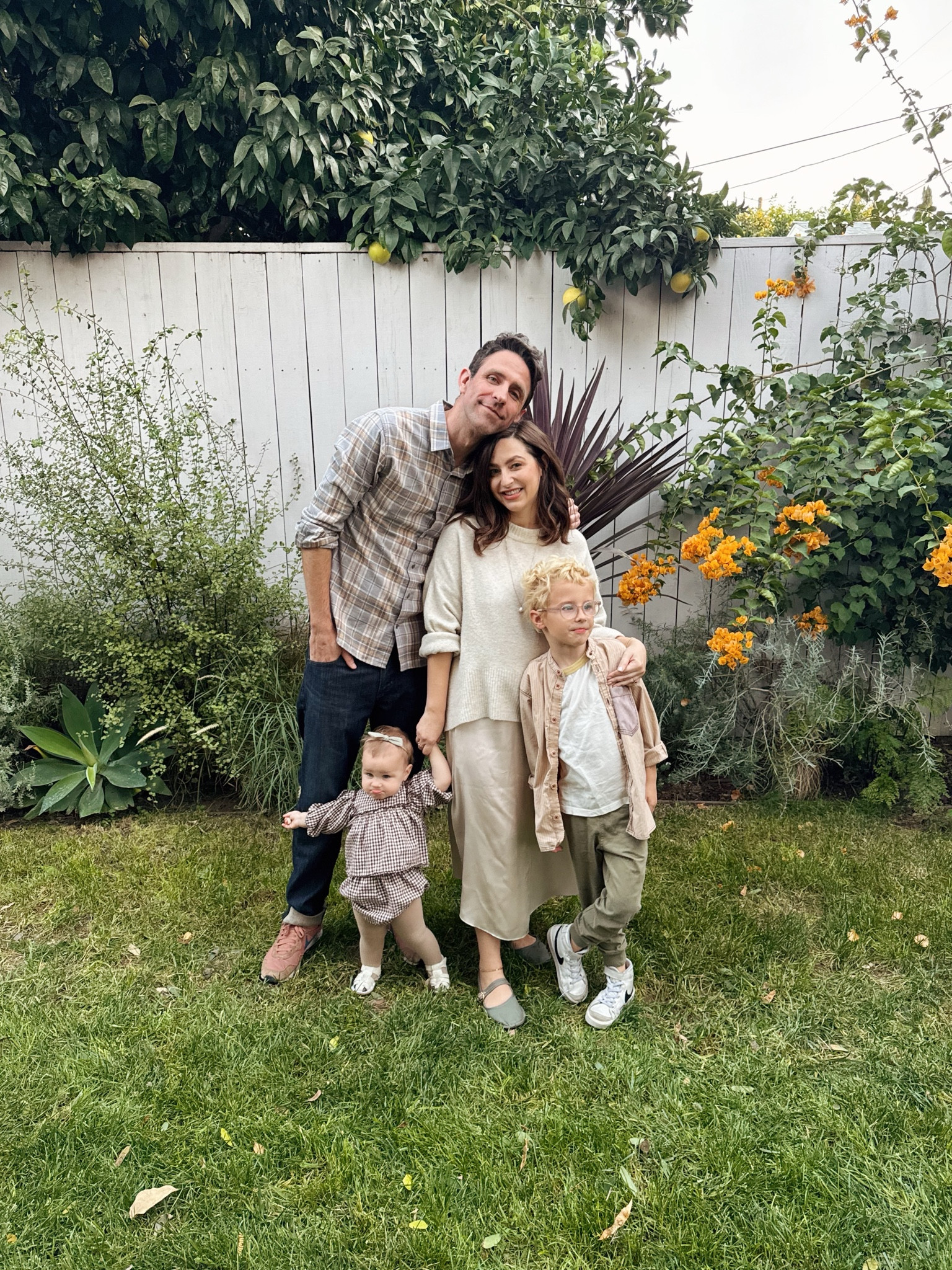 the coziest easiest holiday outfit