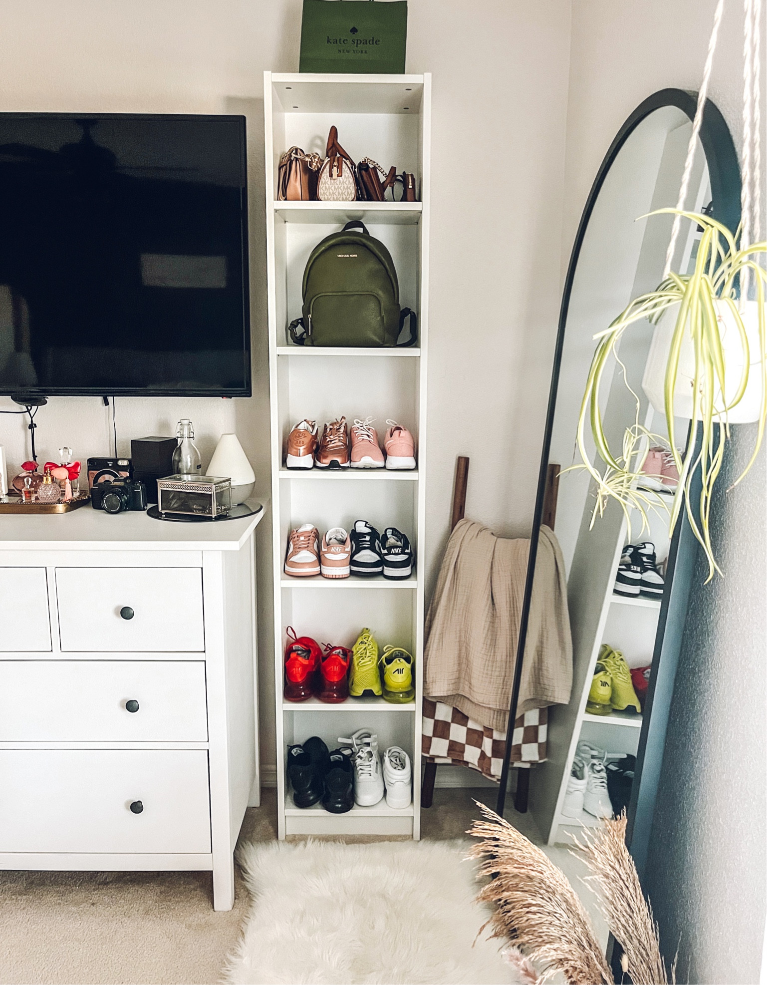 The iKEA billy bookcase is finally back in stock!!! 

#LTKhome #LTKfindsunder50 #LTKsalealert