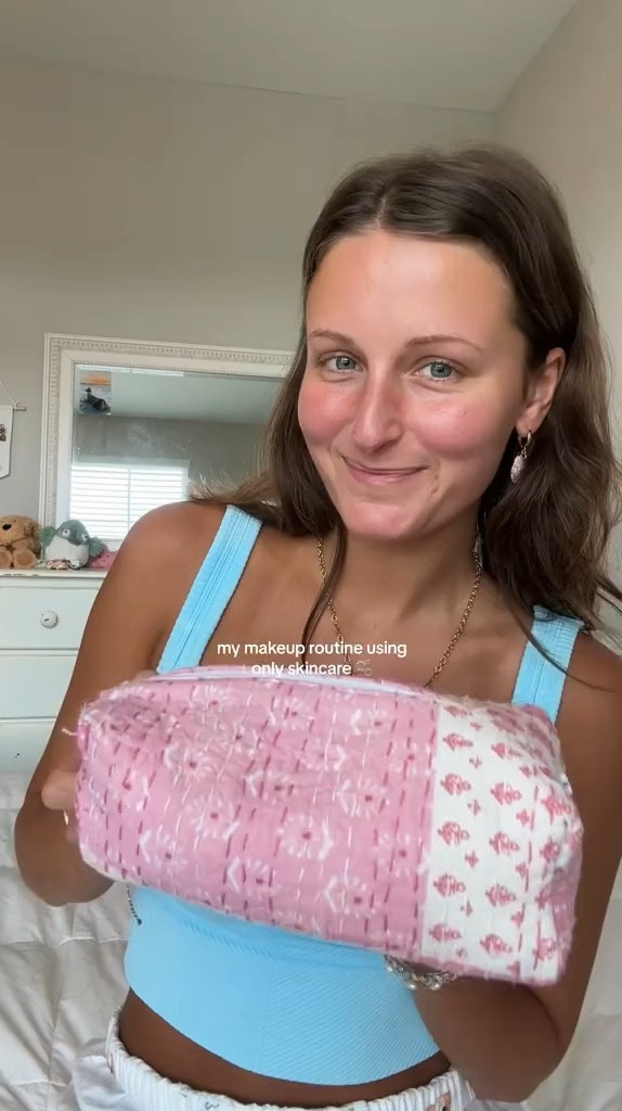 my routine that gives me the makeup glow but is only skincare products 🌟

sephora favs, makeup pouch, summer tanks, skincare routine, makeup routine 

#LTKGiftGuide #LTKbeauty