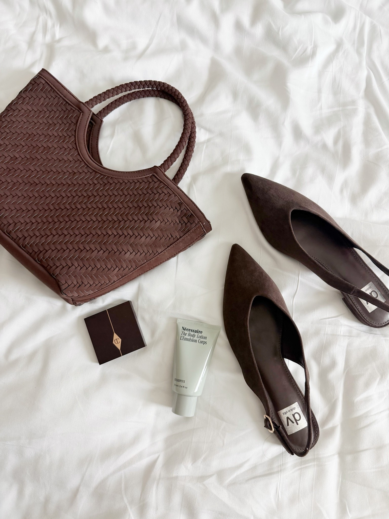@target #ad chocolate brown suede handbag

#LTKmomlife #LTKootd #LTKOver40