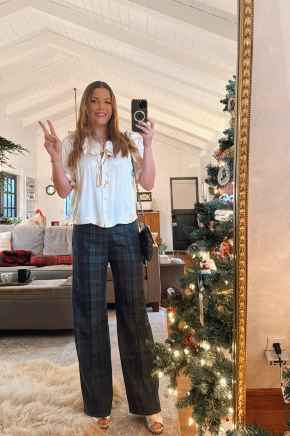 Holiday white elephant look 🤍

#LTKFindsUnder100 #LTKSeasonal #LTKHoliday