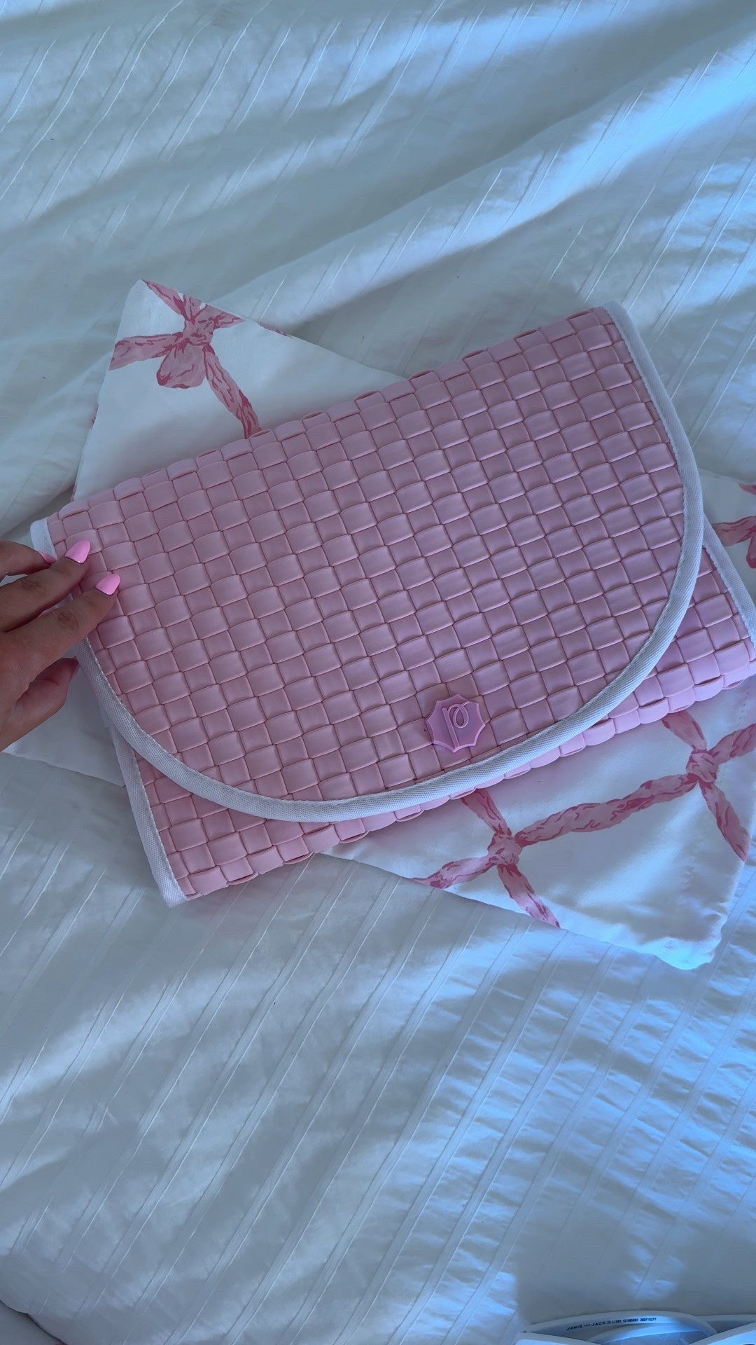 The cutest travel changing pad 🎀
