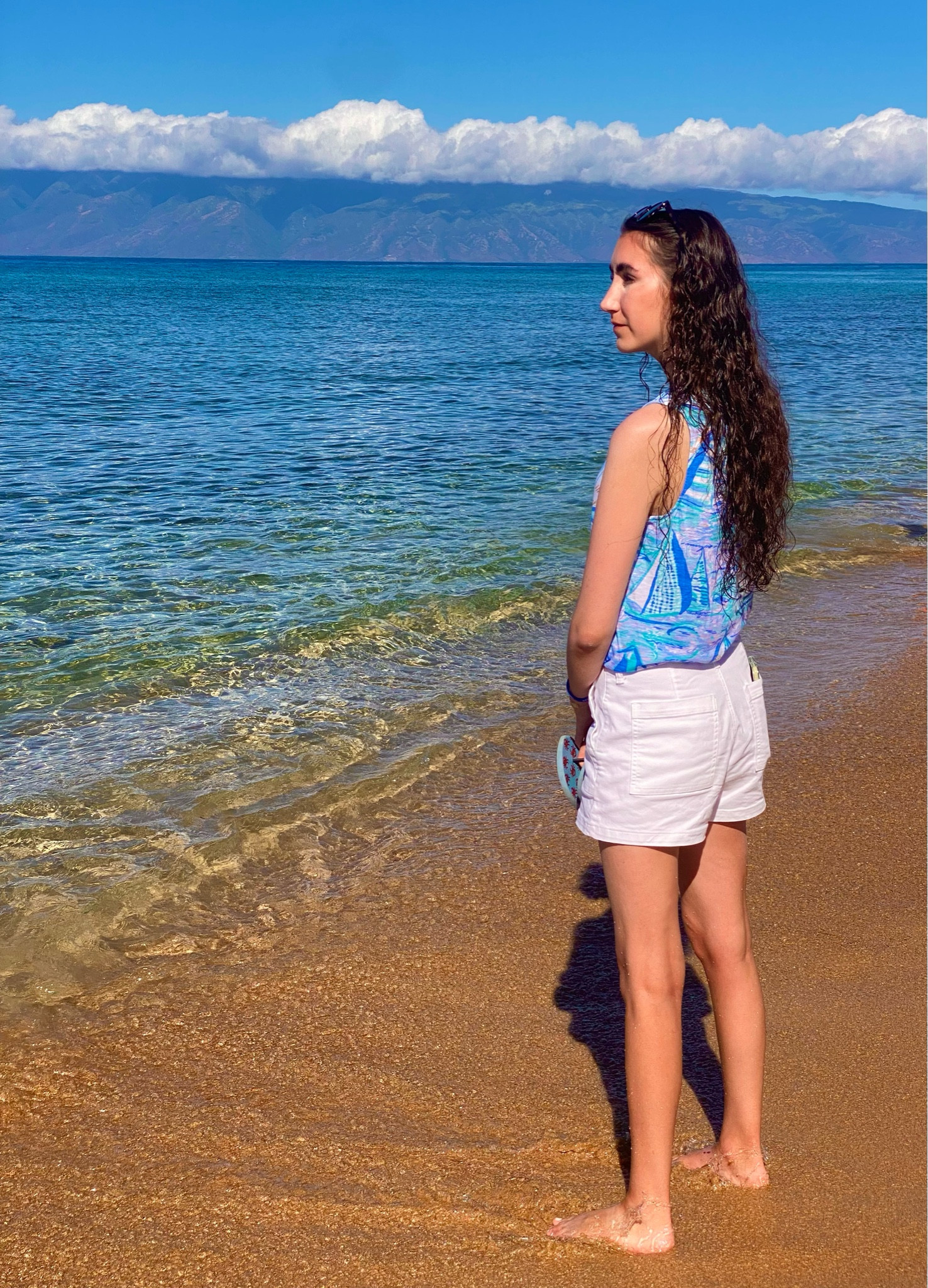 Loved this lightweight, tropical look for Hawaii! 🌺🏝️

#Hawaii #HawaiianVacation #HawaiiOutfit #BeachVacation #BeachOutfit #BeachStyle #LillyPulitzer #JCrew #JCrewFactory 

#LTKStyleTip #LTKTravel #LTKHoliday