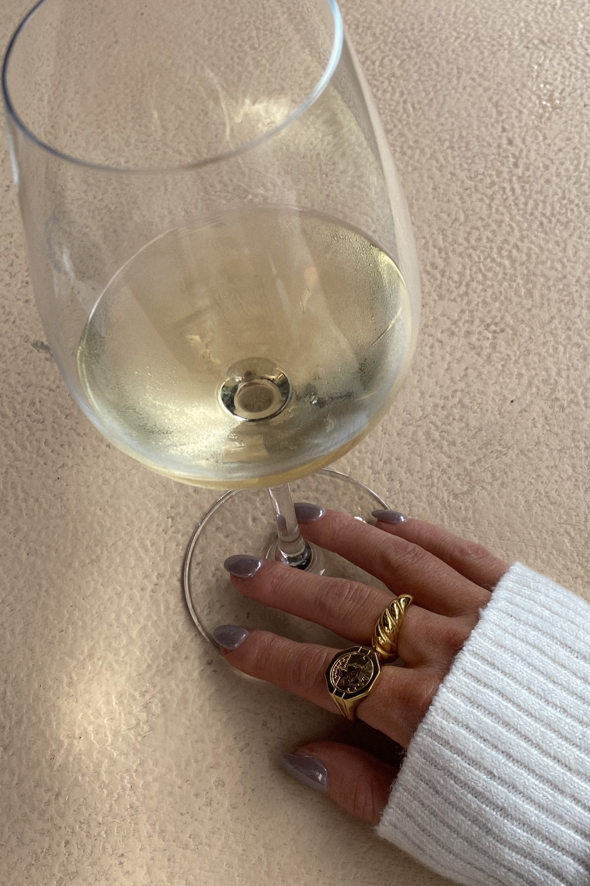 obsessed with these rings ✨✨ 

coin ring: Miranda Frye
croissant ring: Marrin Costello

#LTKSeasonal #LTKHoliday #LTKGiftGuide
