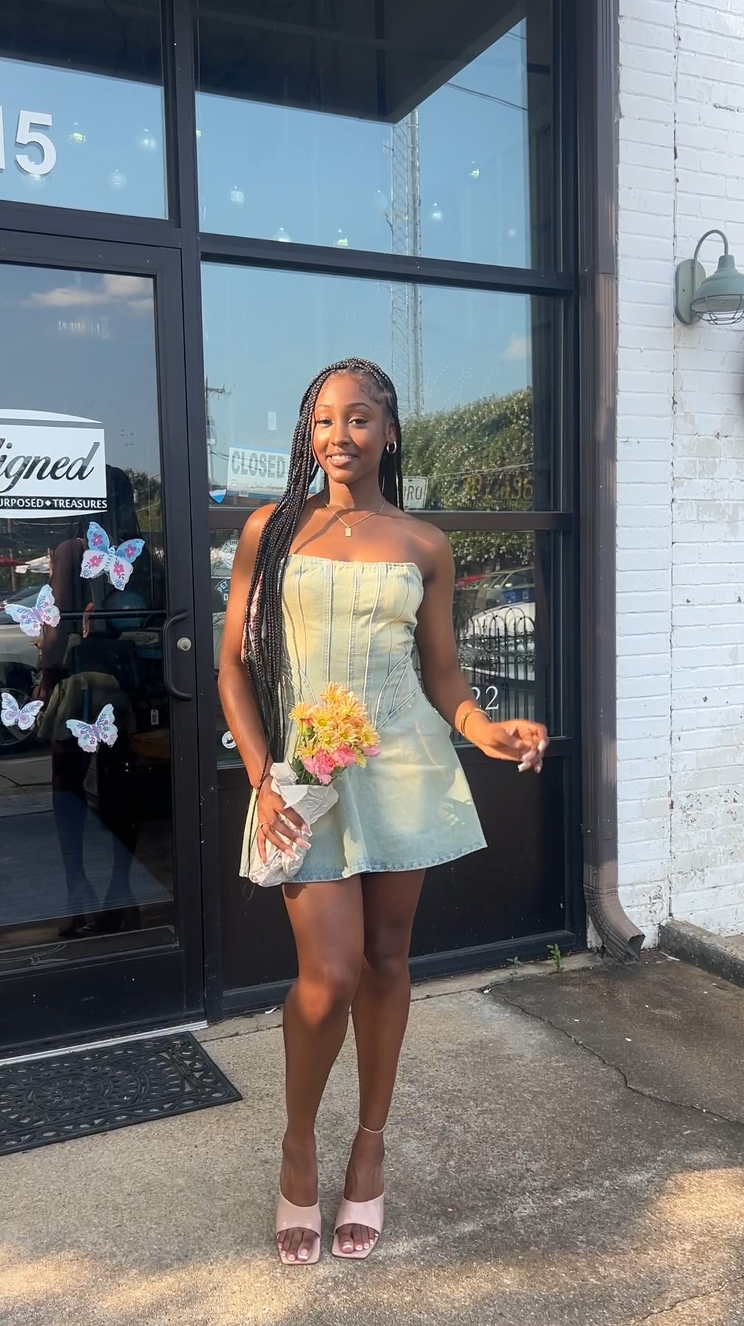 pretty & poised 🎀 

found the perfect daytime dress from @prettylittlething 

dress linked in bio (LTK) 👗

#summerdresses #summerdress #plt #denimsdress #corsetdress #jeandress #daytimedress #ootd #summeroutfit #perfectdress #grwm #prettylittlething 

#LTKSeasonal #LTKVideo #LTKStyleTip