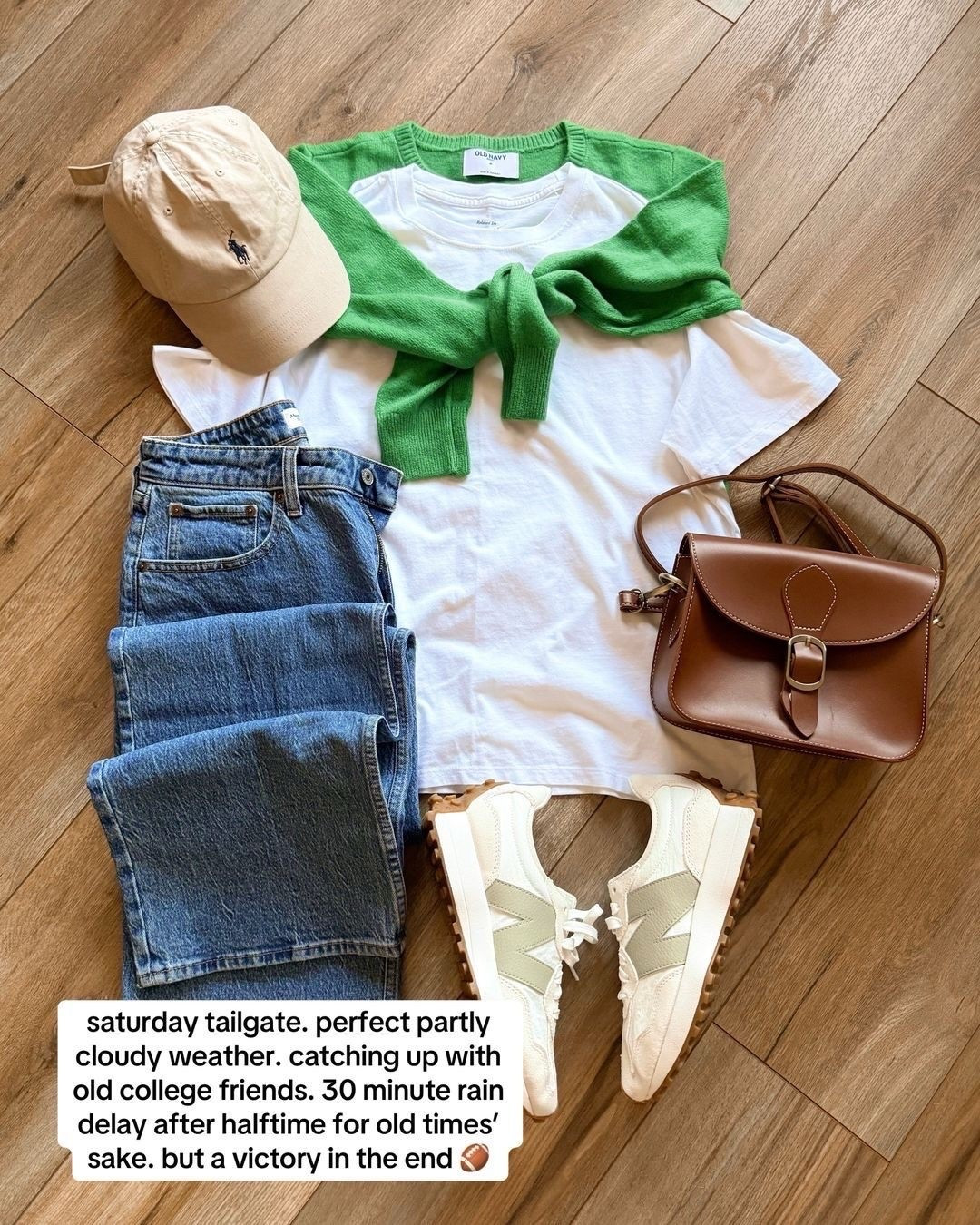 casual everyday outfit. fall outfits. 90s jeans.

#LTKSeasonal #LTKSaleAlert #LTKgrwm