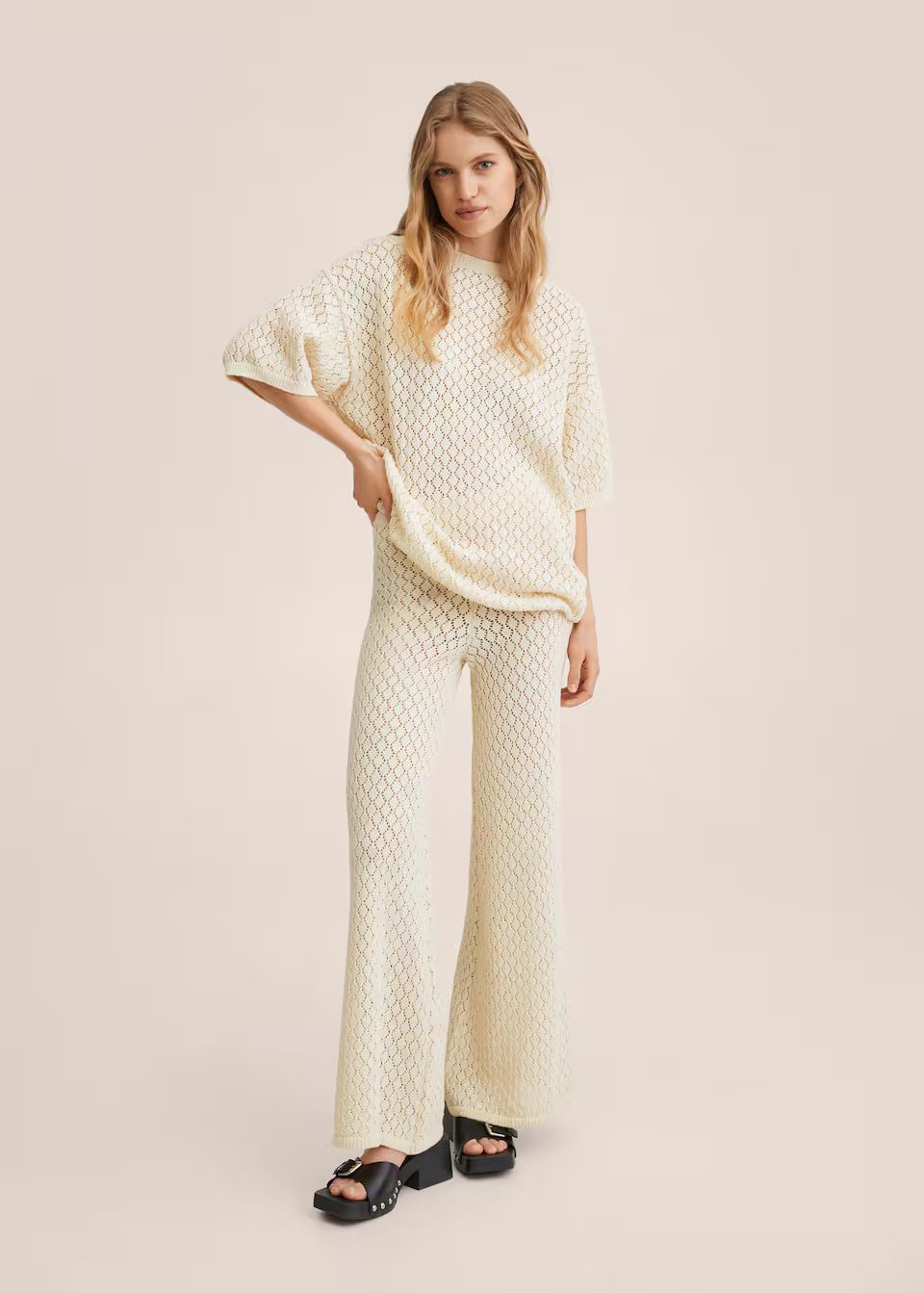 Search: Openwork knit pants (9) | Mango USA | MANGO (US)