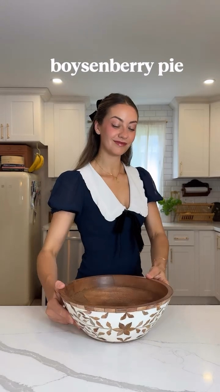 California's state dessert — Boysenberry Pie 🥧✨