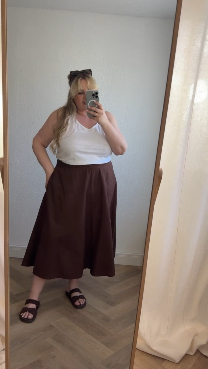 Brauner Leinenrock 🤎

Heute 7.6 noch 20% sparen mit 40PARTY in der App 

#plussizefashion #röcke #summeroutfit #curvy #bonprix #LTKspring

#LTKdeutschland #LTKplussize