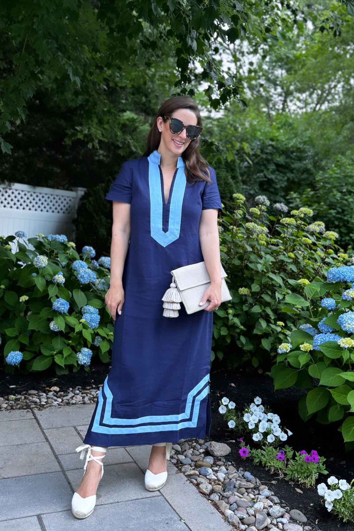 A Sail to Sable tunic is always a summer classic! Paired with my go to clutch and espadrilles! 