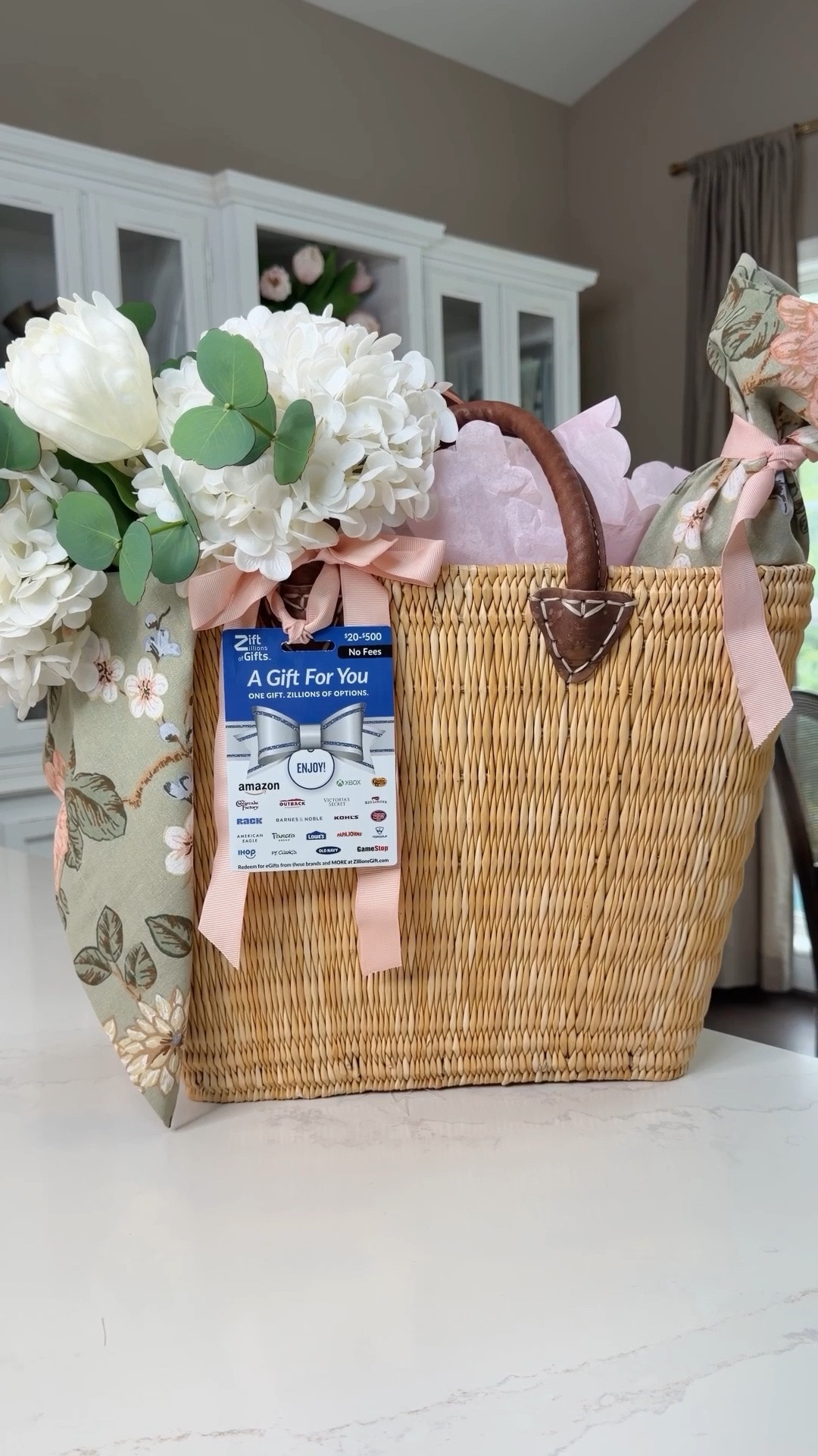 Hostess gift idea - One entertaining tip I’ve never stopped using: every hostess gift includes three simple things… something beautiful, something they’ll enjoy right away, and something they’ll enjoy choosing for themselves.

#LTKdayinmylife