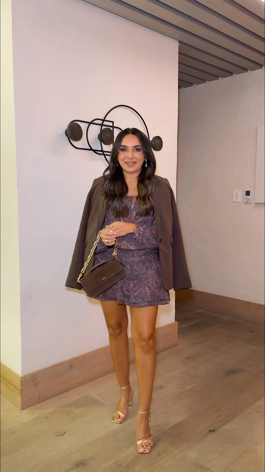 Dinner date night in Mexico!
Paisley dress size xxs TTS
Blazer size xxs TTS 
Good heels size 5 TTS