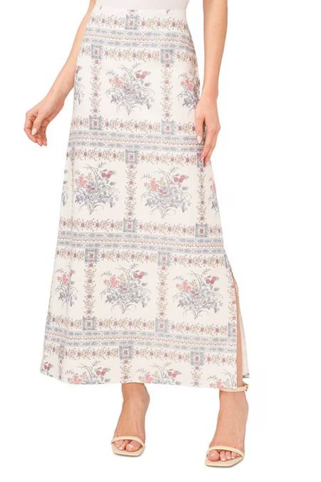 I’m loving this sweet floral linen skirt. Great price. Adding to shopping cart! 

#LTKSeasonal #LTKstyletip