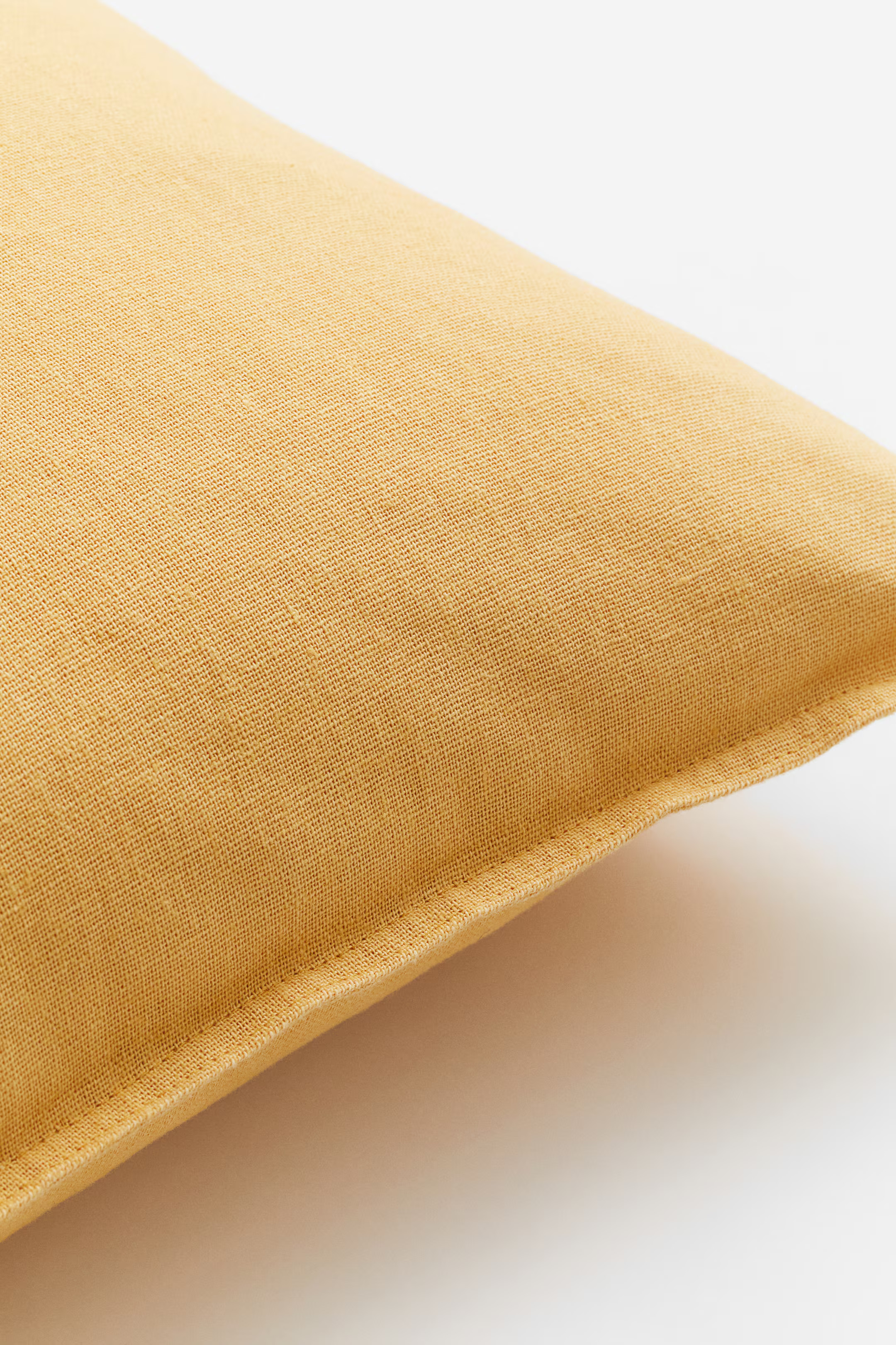 Linen-blend Cushion Cover - Lilac - Home All | H&M US | H&M (US + CA)