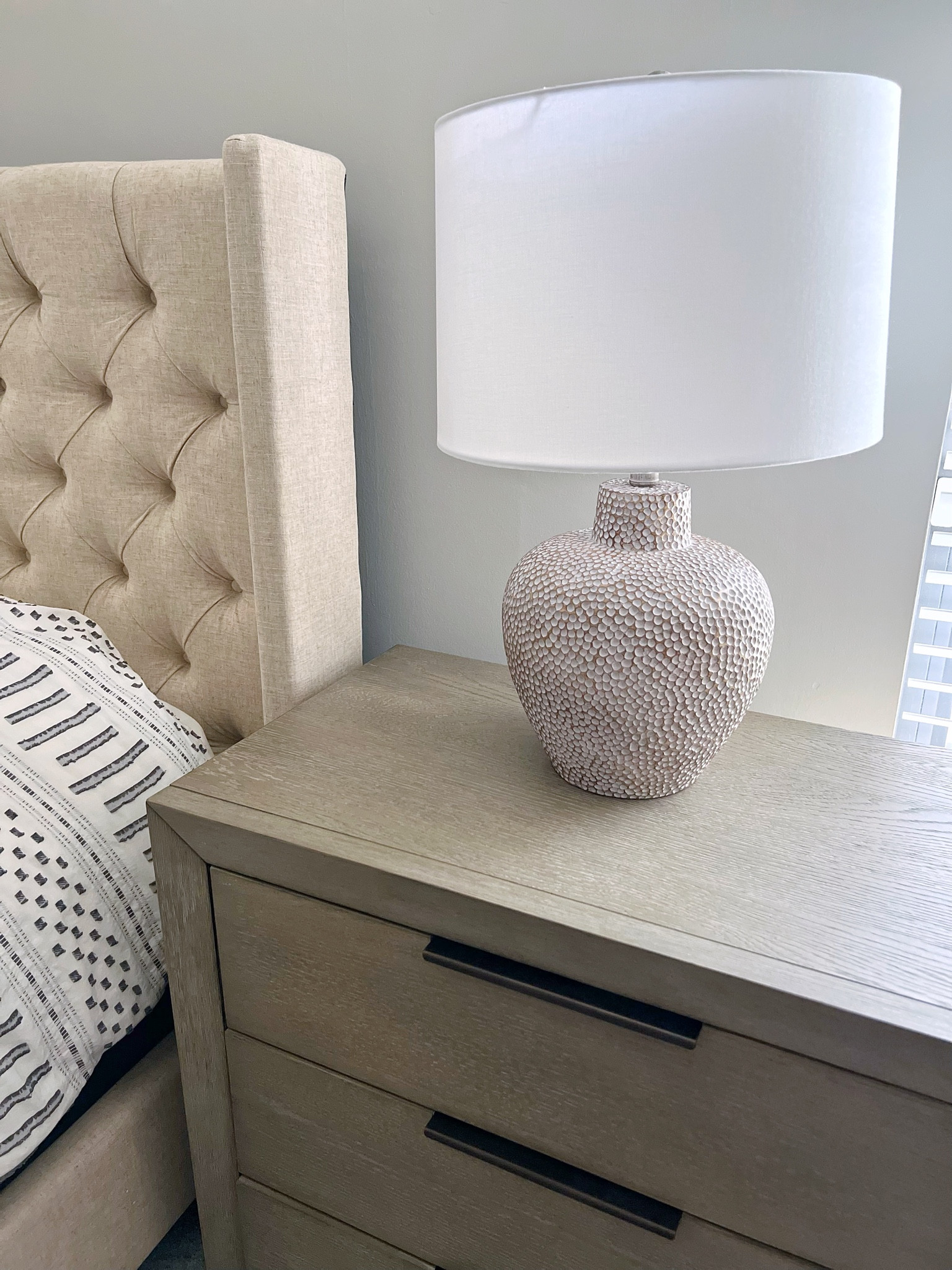 Home Decor - table lamp

This table lamp's classic gourd profile is given a vintage look with its organic texture and distressed patina while a clean-lined drum shade makes it completely contemporary. The light bulb is also included.

Wayfair sale/ table lamp / queen bed / nightstand lamp / Wayfair / Wayfair lamp / Wayfair bed sale

#LTKhome #LTKfindsunder100 #LTKsalealert