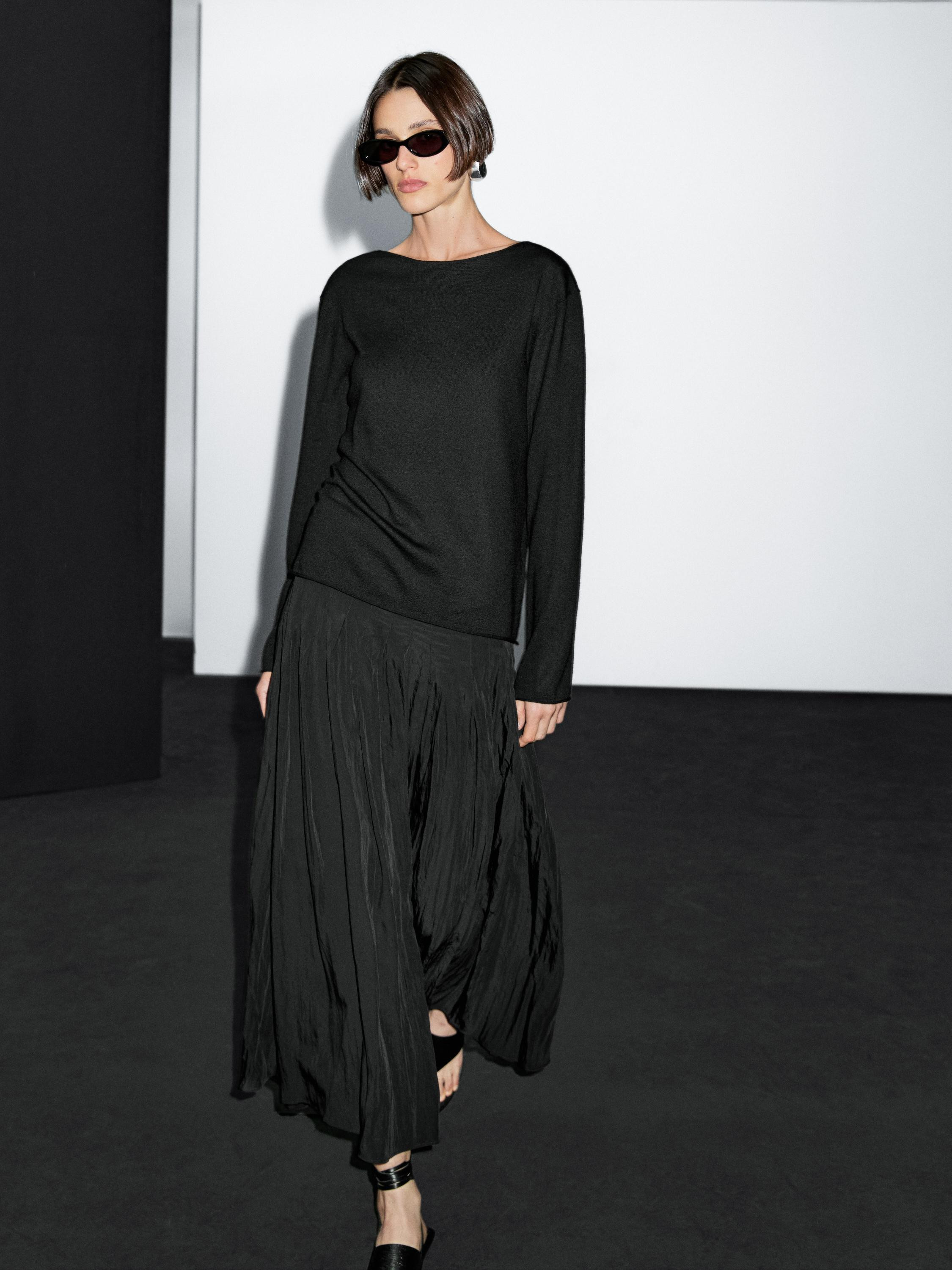 Pullover aus Wollmischgewebe mit Bateau-Ausschnitt | Massimo Dutti DE