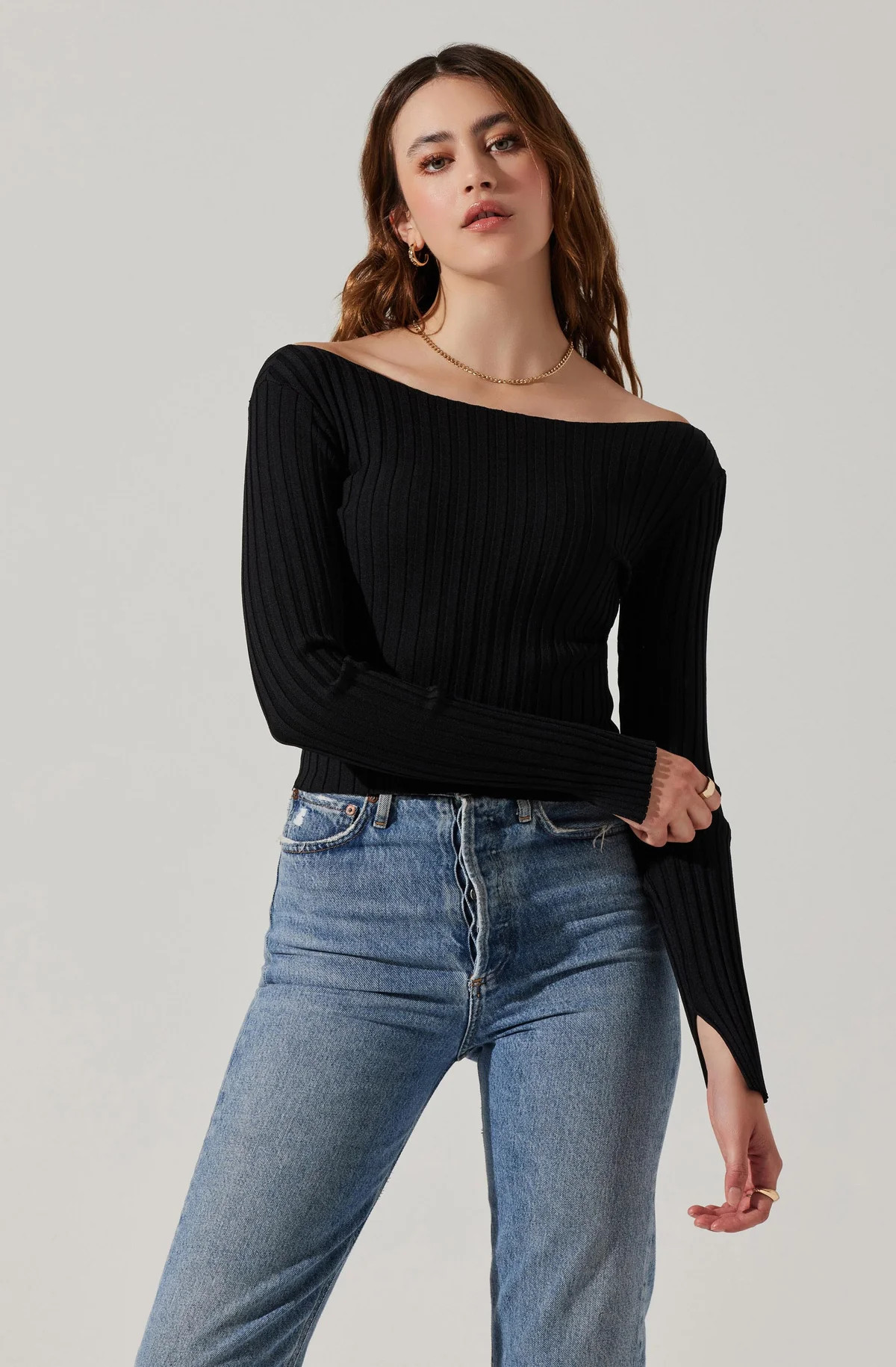 Alessandra Ribbed Off Shoulder Sweater | ASTR The Label (US)