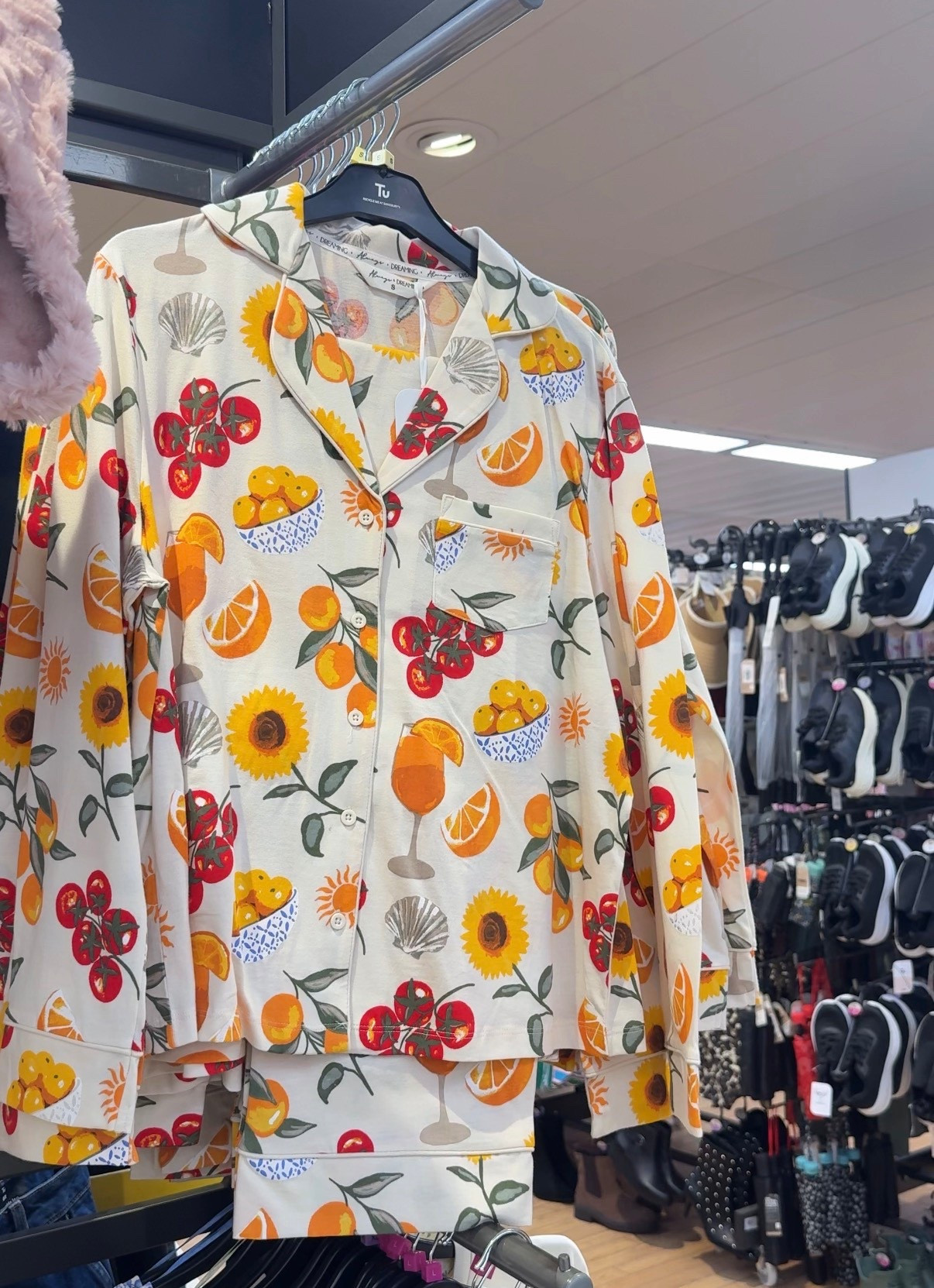 If you’re an Aperol girlie you need these pjs in your life 🍊☀️🍹

#LTKspring #LTKuk #LTKsummer