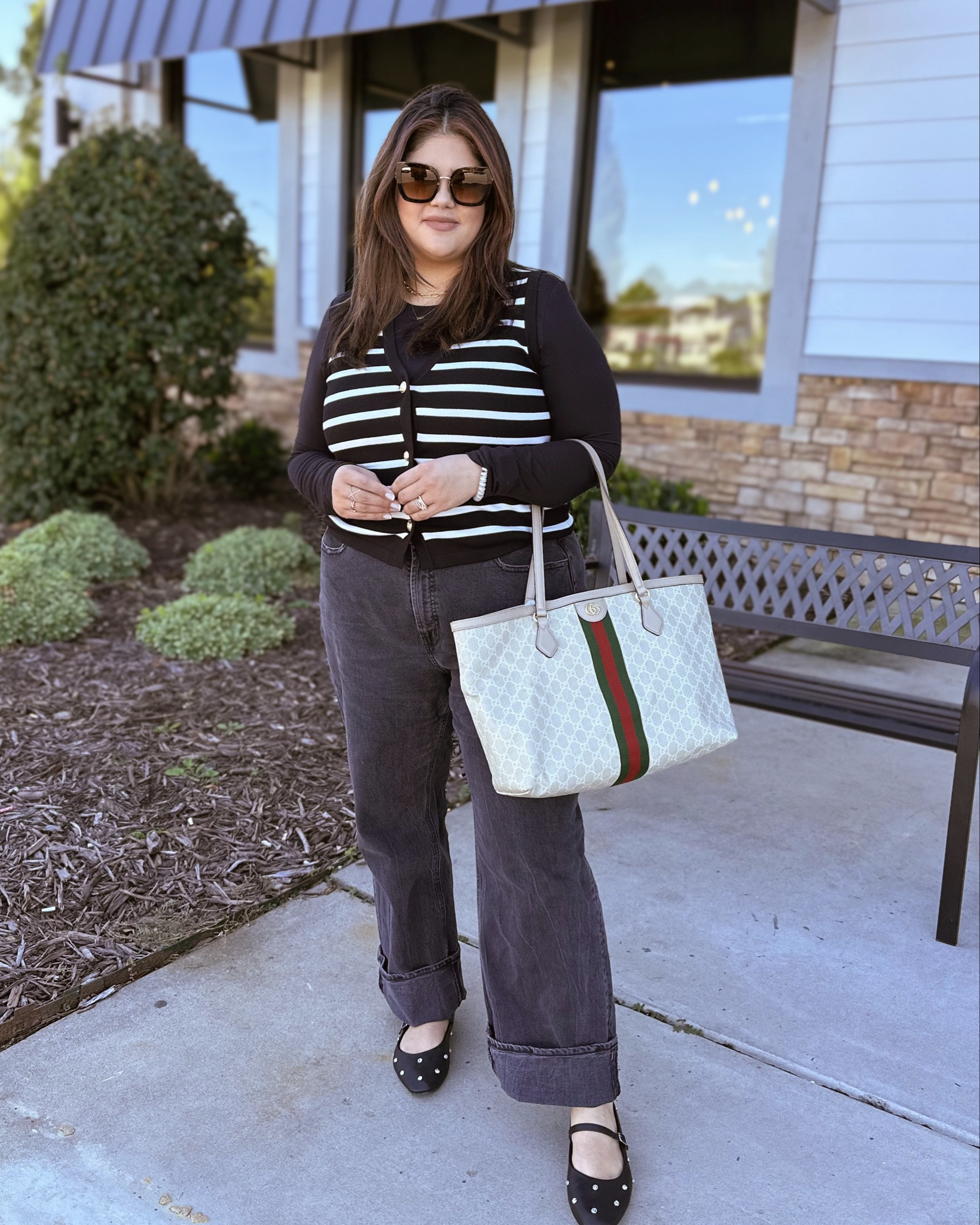 Trendy fall 2024 outfit for curve ladies 
Wide leg denim 
Striped sweater
Vest
Black body suit 
Gucci tote bag 
Amazon finds 
@oldnavy jeans 

#LTKFindsUnder50 #LTKPlusSize #LTKMidsize