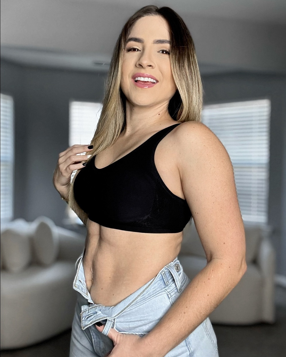  Cuidarte también es sentirte cómoda contigo misma. No se trata solo de cómo se ve, sino de cómo se siente.

Desde que descubrí @truekind entendí que la ropa interior puede ser sinónimo de autoestima, comodidad y confianza. 💕

#LTKHalloween #LTKStyleTip #LTKBeauty