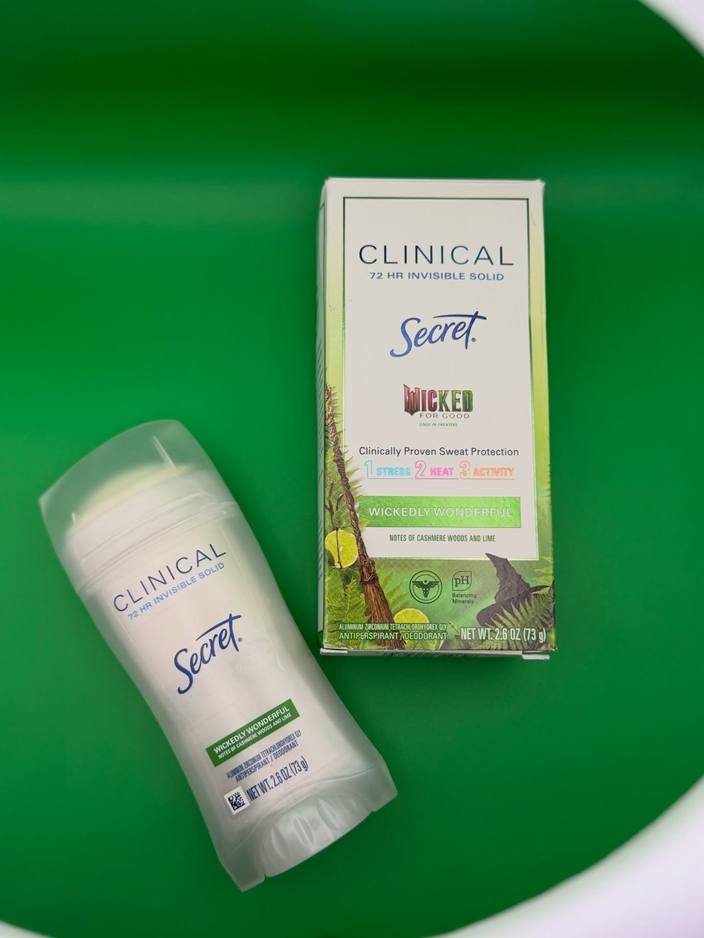 Smelling Wickedly Wonderful ✨
This Secret Clinical Invisible Solid has been keeping me fresh all day — even on my busiest, mom-life, running-around days. I love the notes of cashmere, wood, and lime… it’s such a cozy but clean scent. 💚
@influenster #complimentary @secretdeodorant #FresherUnderPressure #WickedlyWonderfulDeo