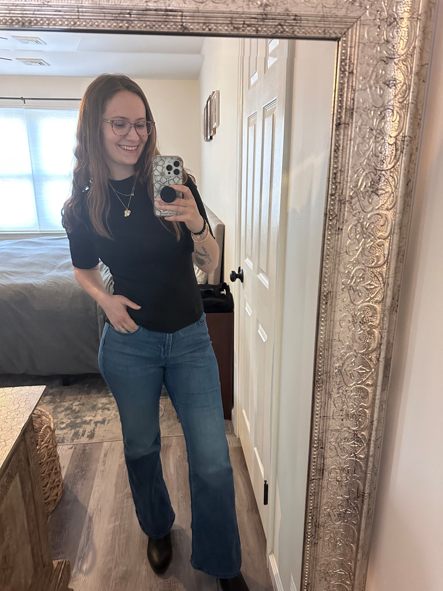 Casual Friday, but make it polished 💼✨
Keeping it simple with a fitted black tee, classic denim, and ankle boots—easy, comfortable, and still office-ready. Perfect for a day of meetings in corporate banking without sacrificing style 👏

#LTKmomlife #LTKWorkwear #LTKootd