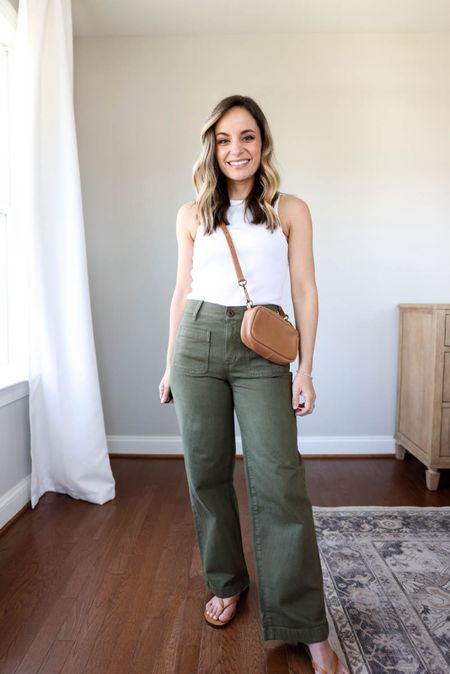 Petite-friendly wide leg pants from @madewell #madewellpartner #madewell 

Pants in petite 24 tts overall 
Top (supima rib tank): xxs 
Shoes: tts 

My measurements for reference: 4’10” 105lbs bust, waist, hips 32”, 24”, 35” size 5 shoe 

#LTKstyletip