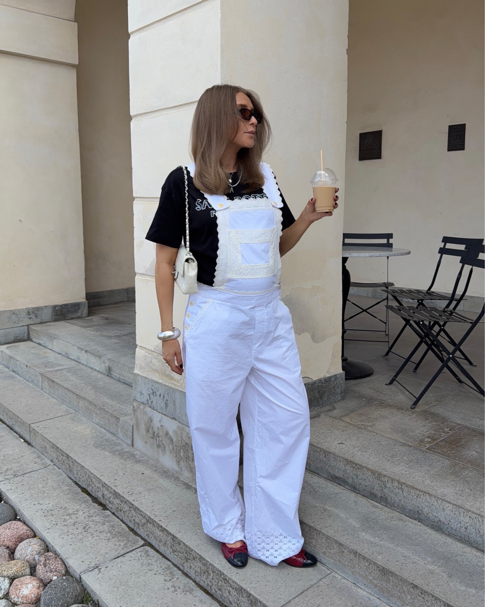 T-shirt: Saks Potts (old) 
Overall: Helsa Vintage Swiss Embroidery - size S
Bag: Vintage Chanel East West Flap bag
Shoes: Vintage Chanel ballet flats

#LTKeurope #LTKmaternity #LTKmodest