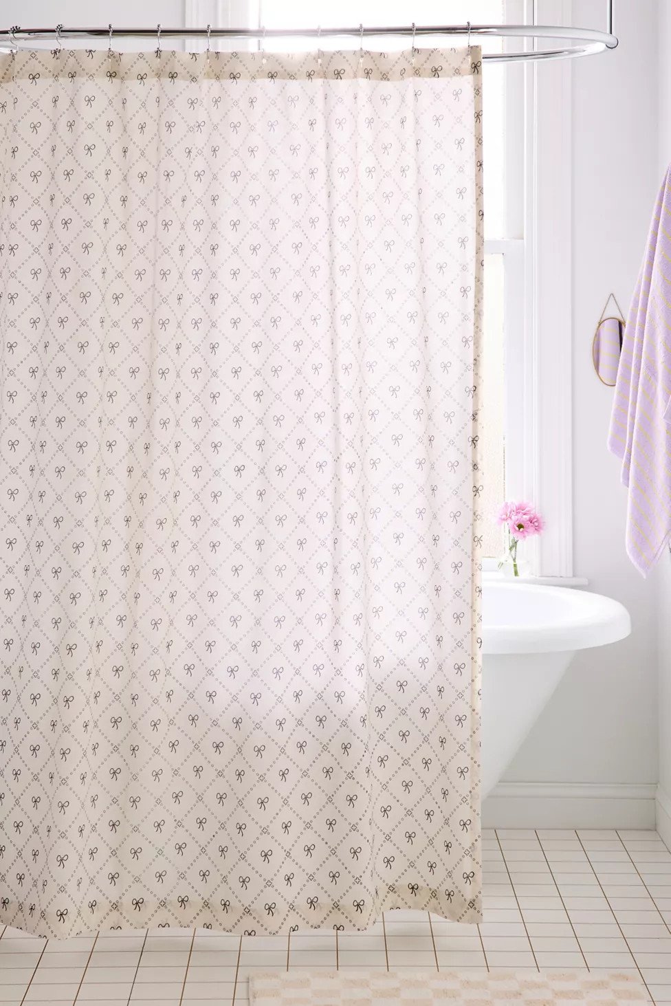 Eloise Bow Patterned Shower Curtain | Urban Outfitters (US and RoW)